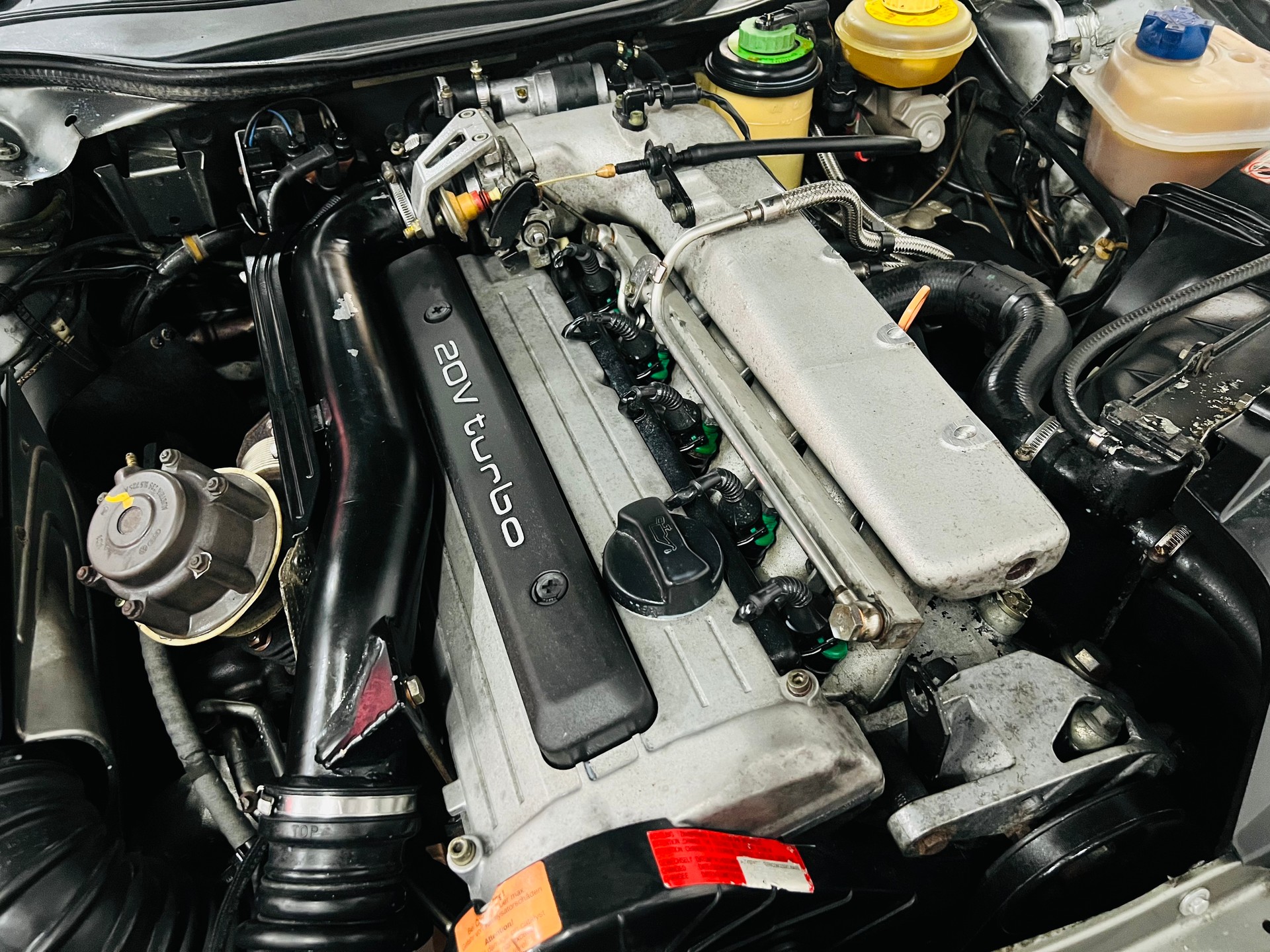 AUDI 20V Turbo RS2-image-12