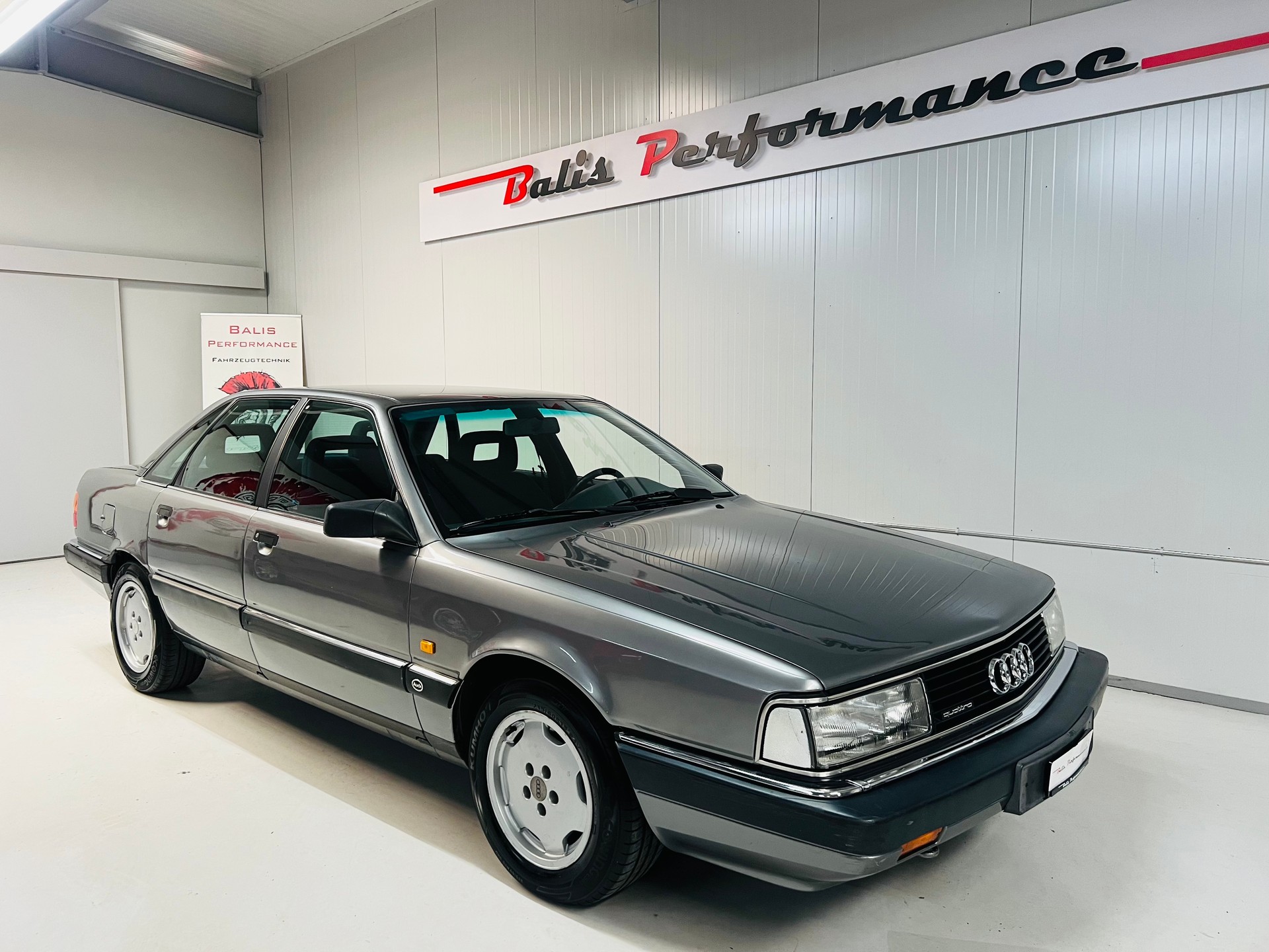 AUDI 20V Turbo RS2