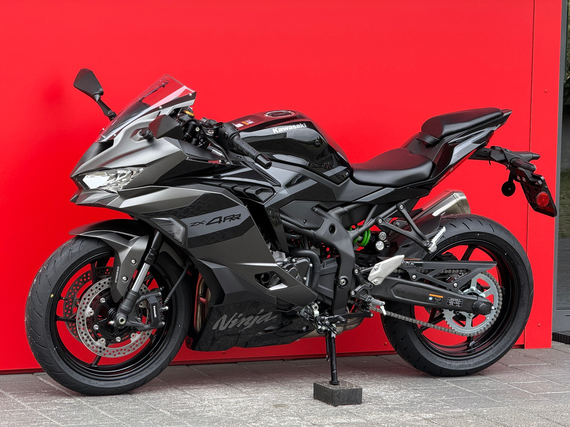 KAWASAKI Ninja ZX-4RR MY26-image-8