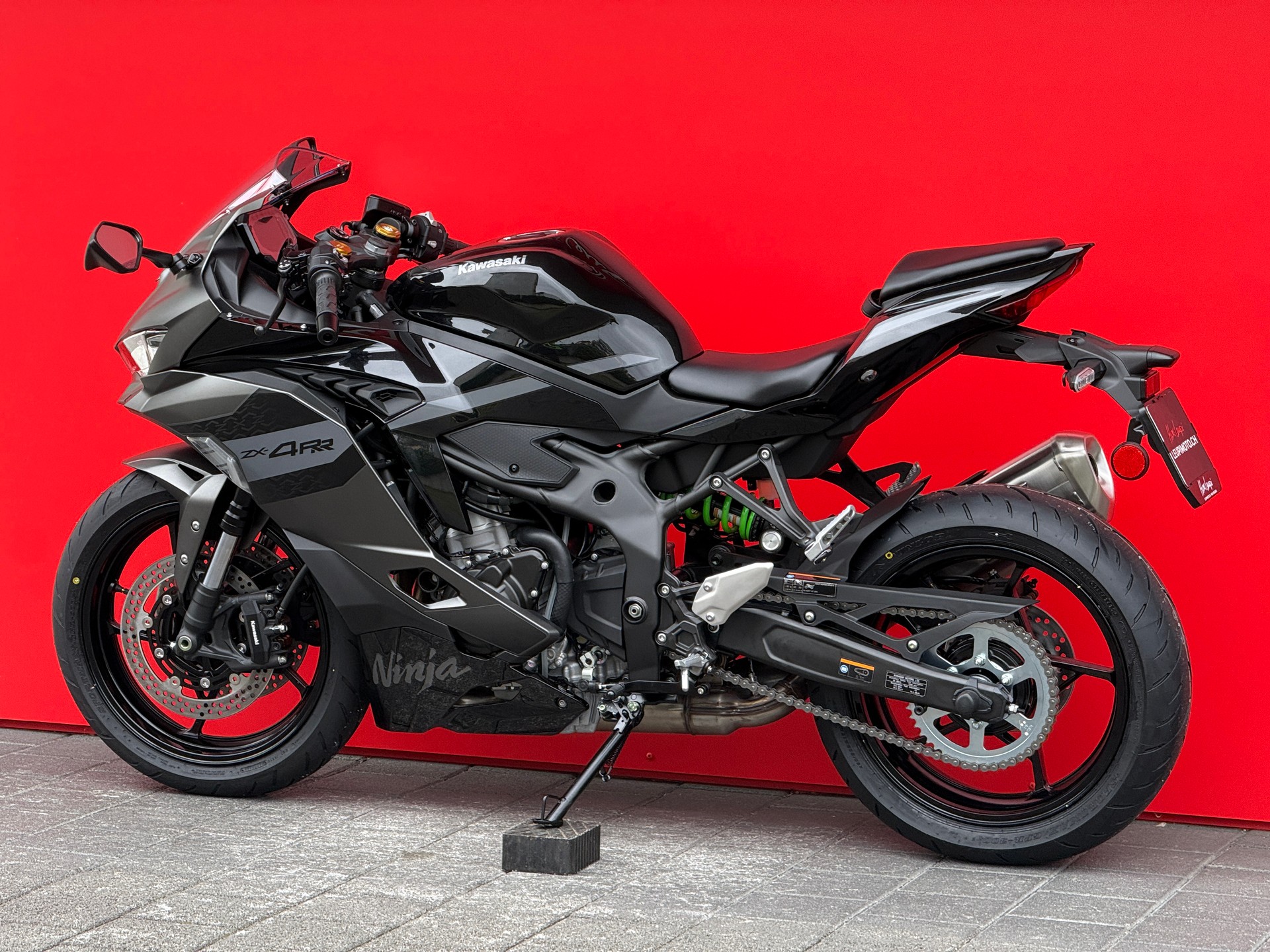 KAWASAKI Ninja ZX-4RR MY26-image-9
