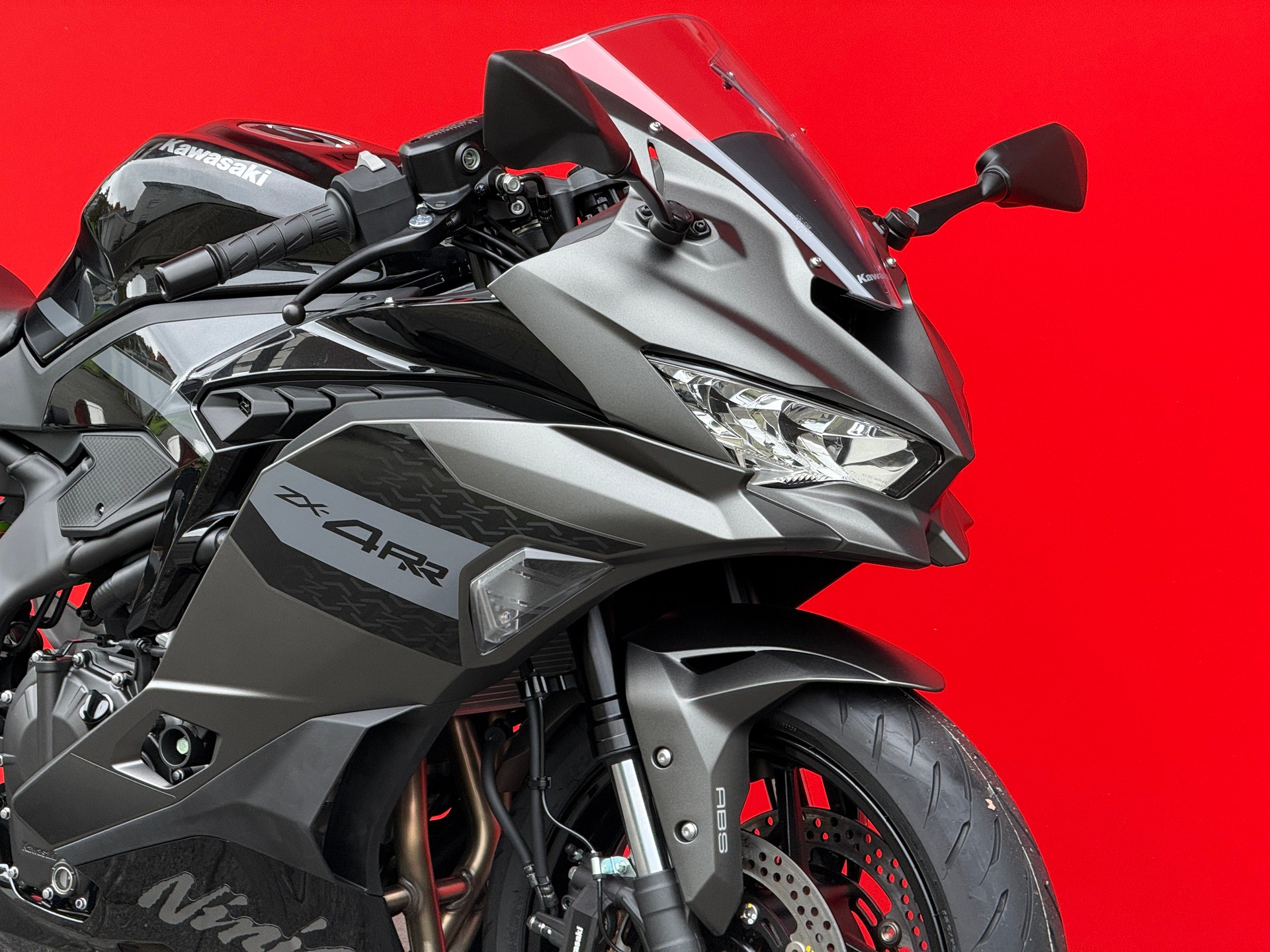 KAWASAKI Ninja ZX-4RR MY26-image-4