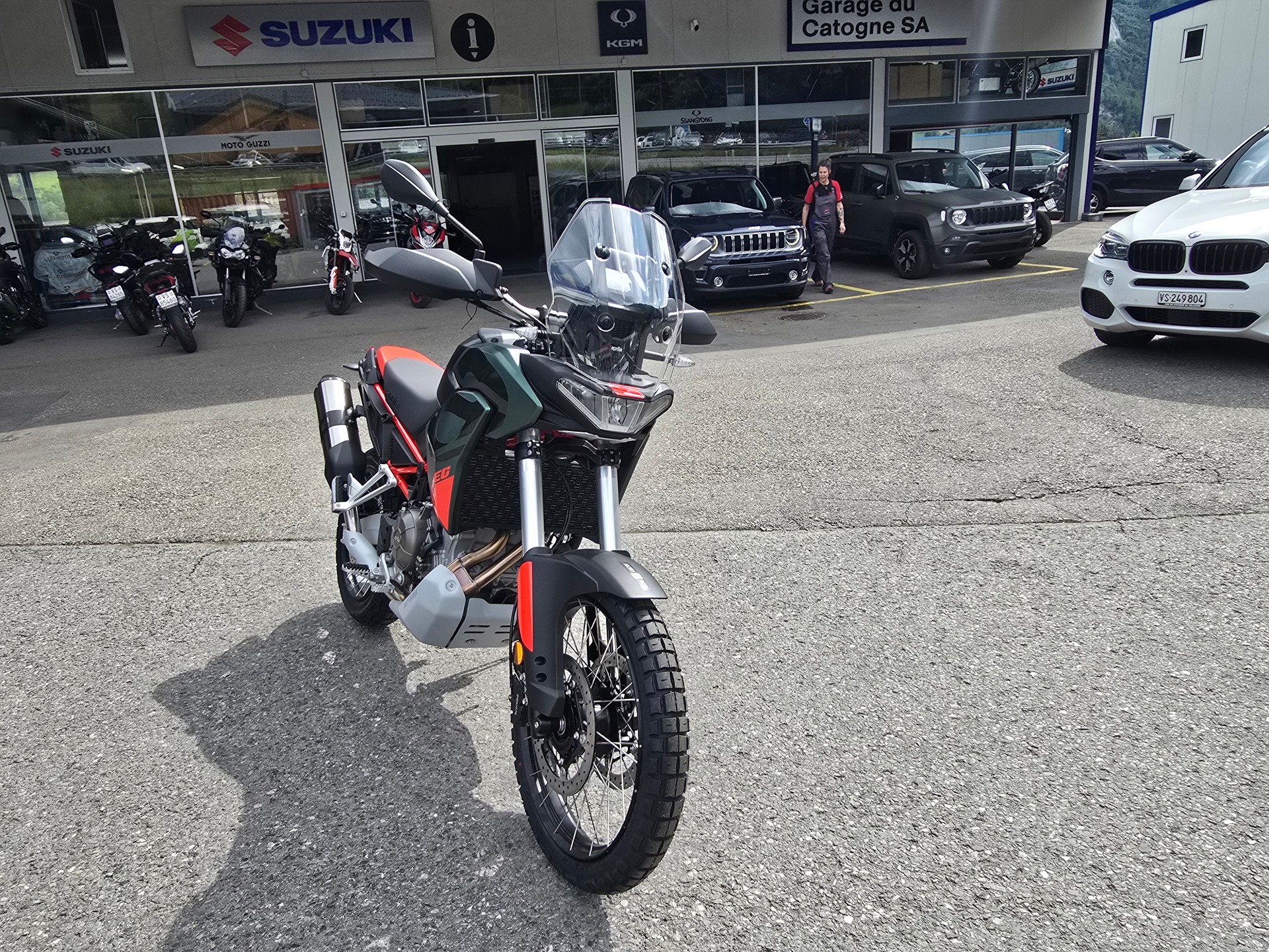 APRILIA Tuareg 660 Verde-image-3
