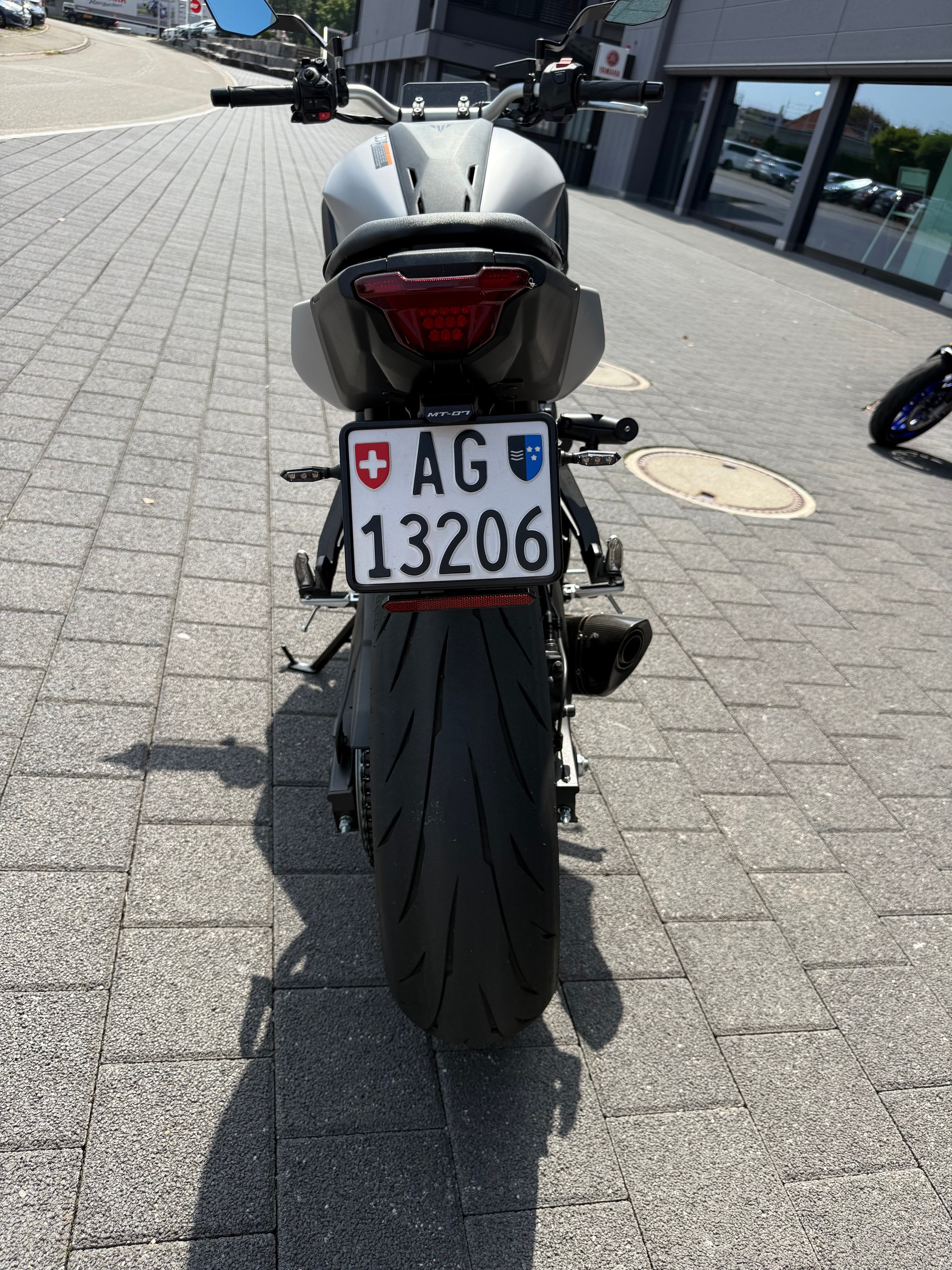 YAMAHA MT 07 Y-AMT-image-4