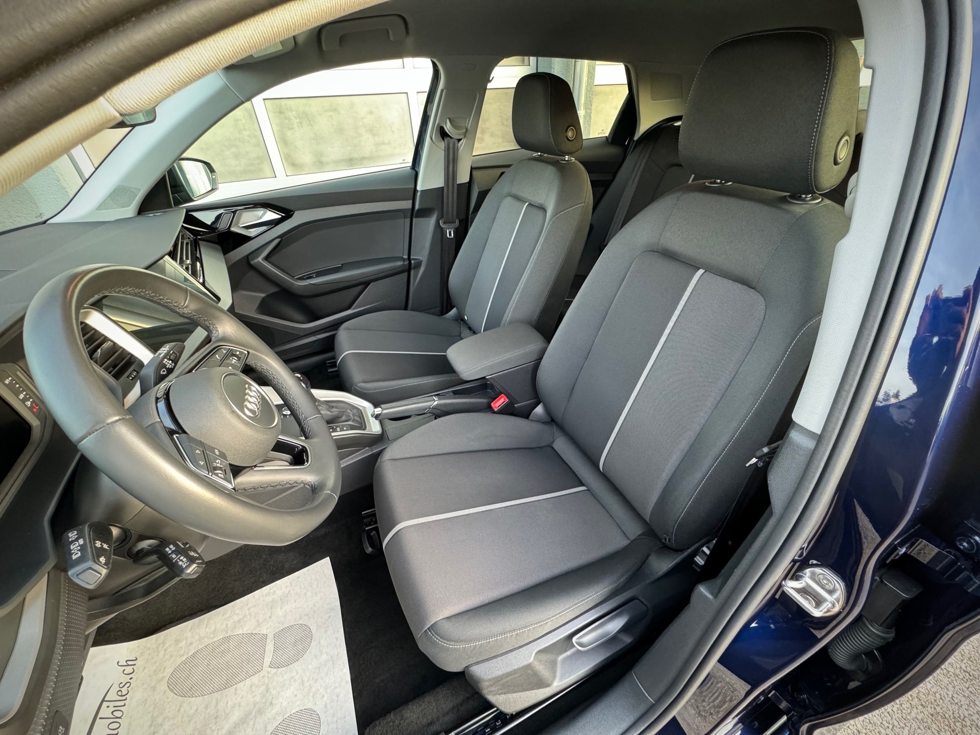 AUDI A1 Sportback 30 TFSI advanced S-tronic - Garantie Audi jusqu'au 22.10.2028 ou 100'000 Km-image-7