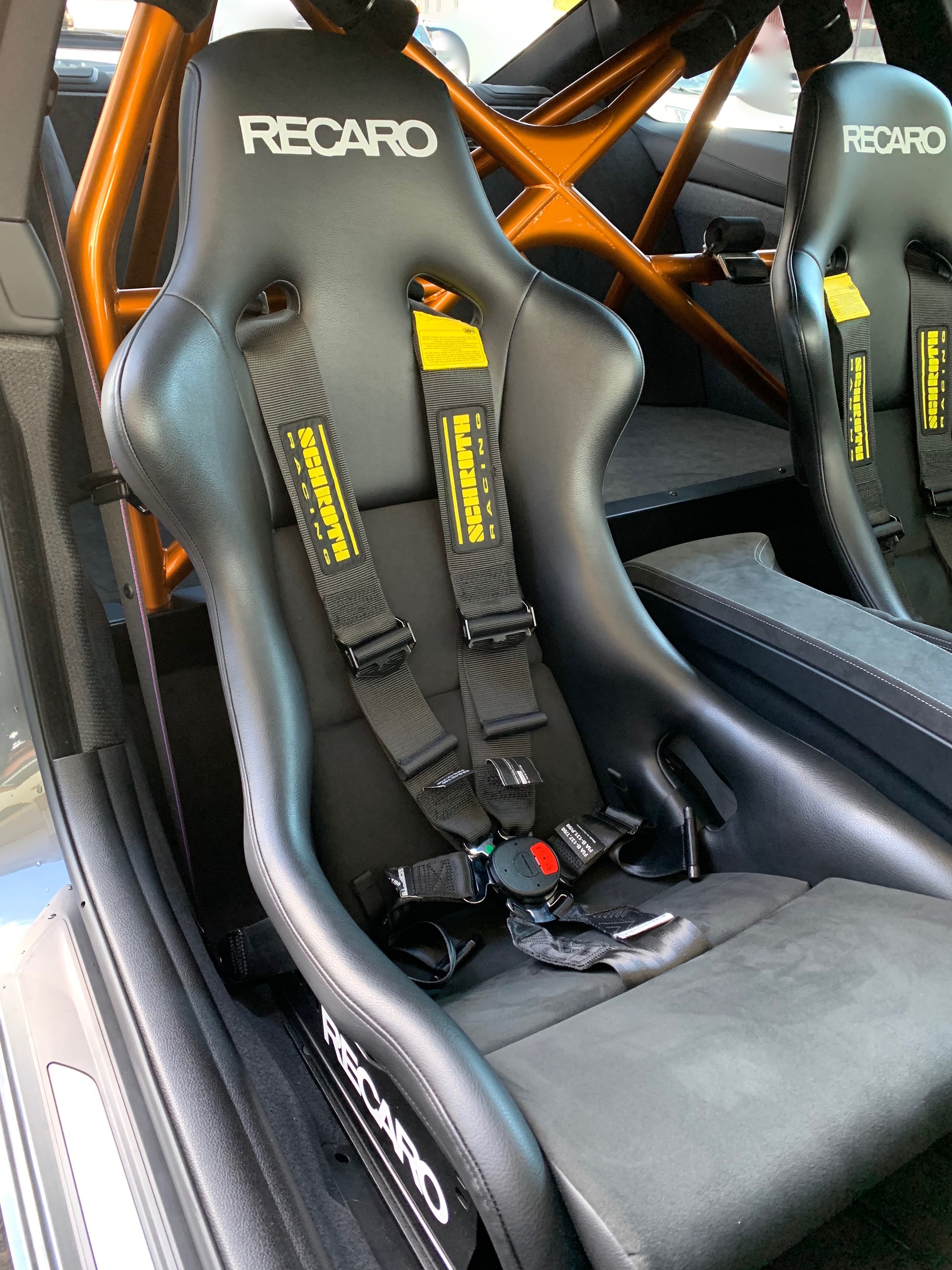 BMW M4 GTS Coupé-image-16