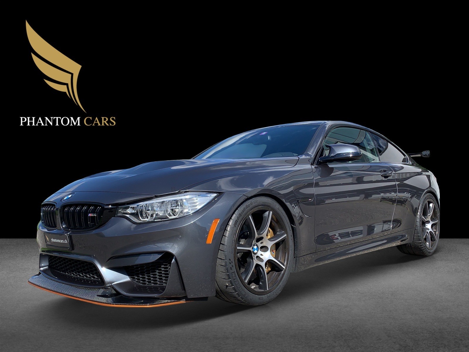 BMW M4 GTS Coupé-showroom-element-3