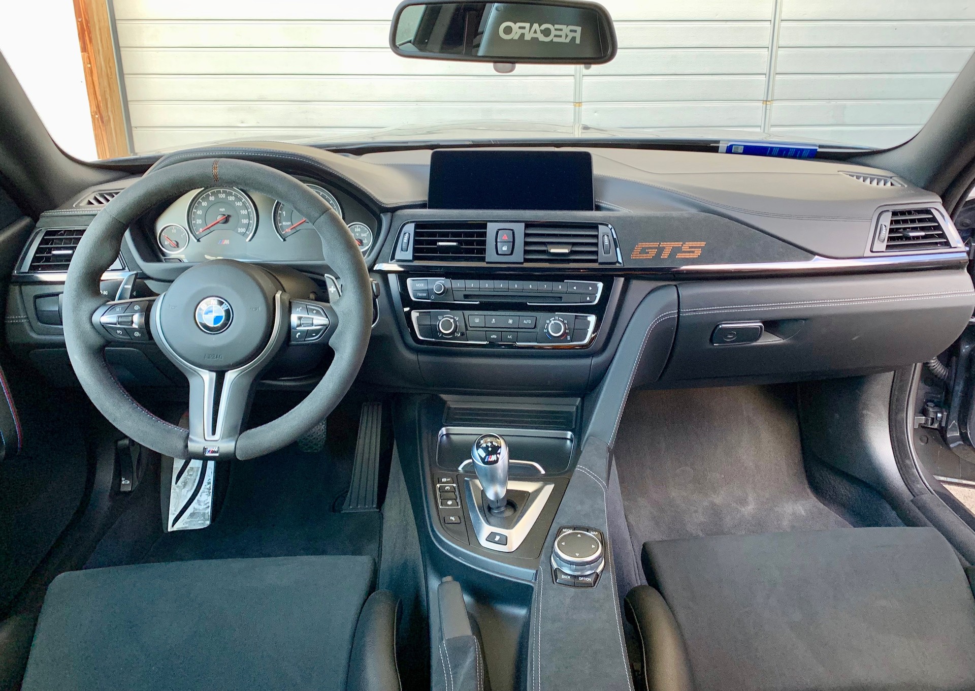 BMW M4 GTS Coupé-image-12