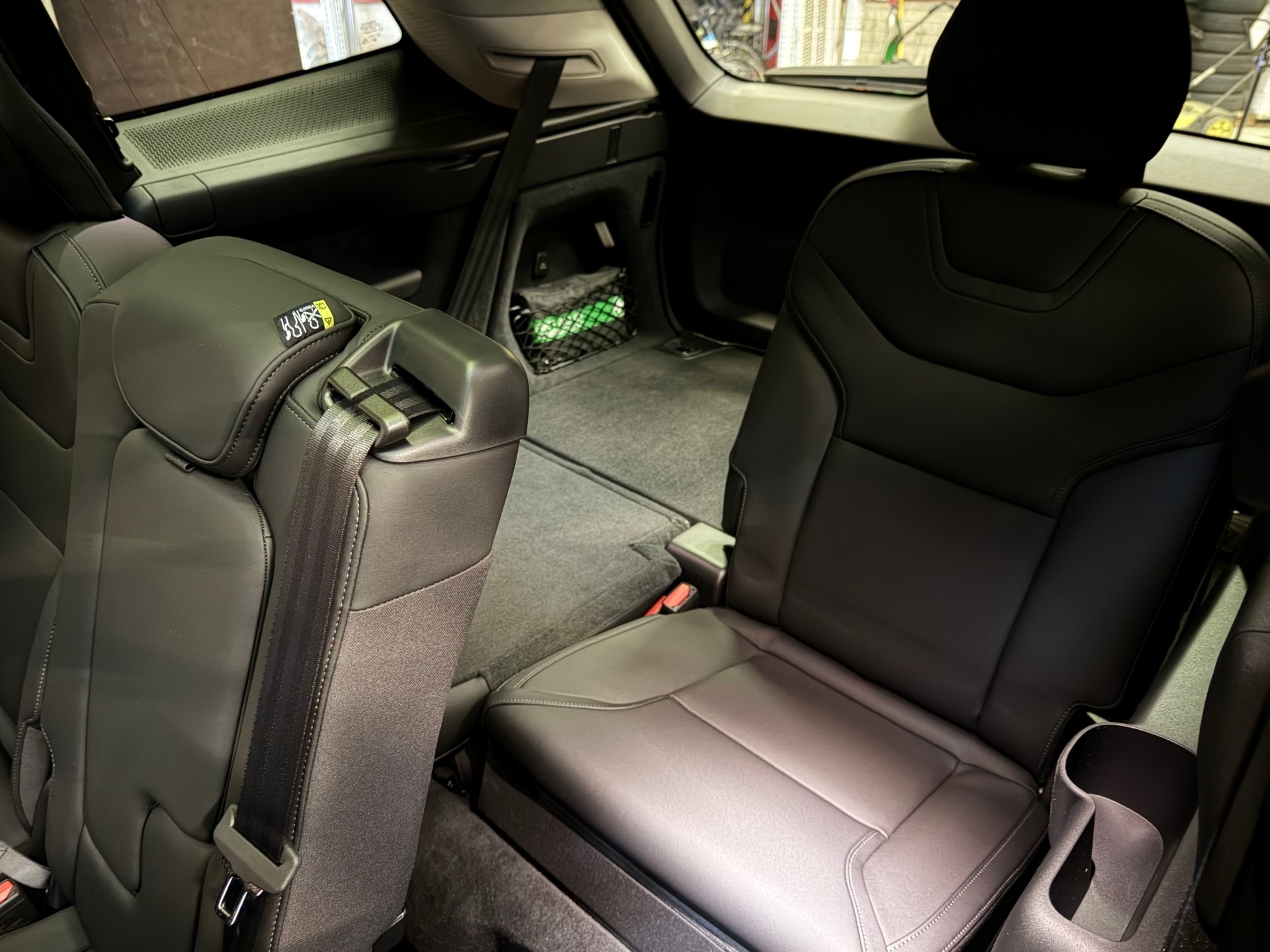 VOLVO EX90 Twin Performance 111 kWh Ultra AWD-image-17