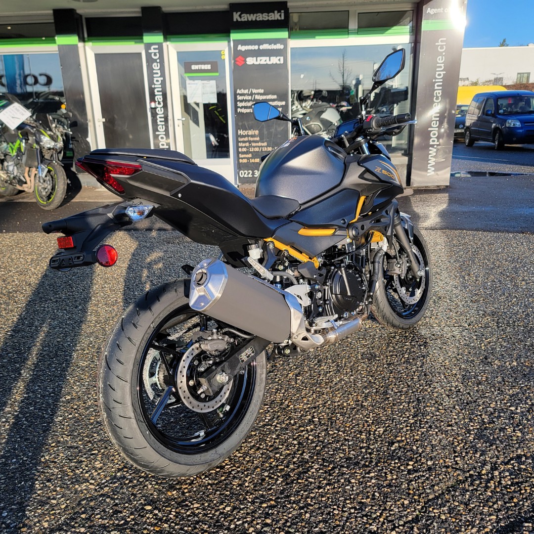 KAWASAKI Z 500-image-3