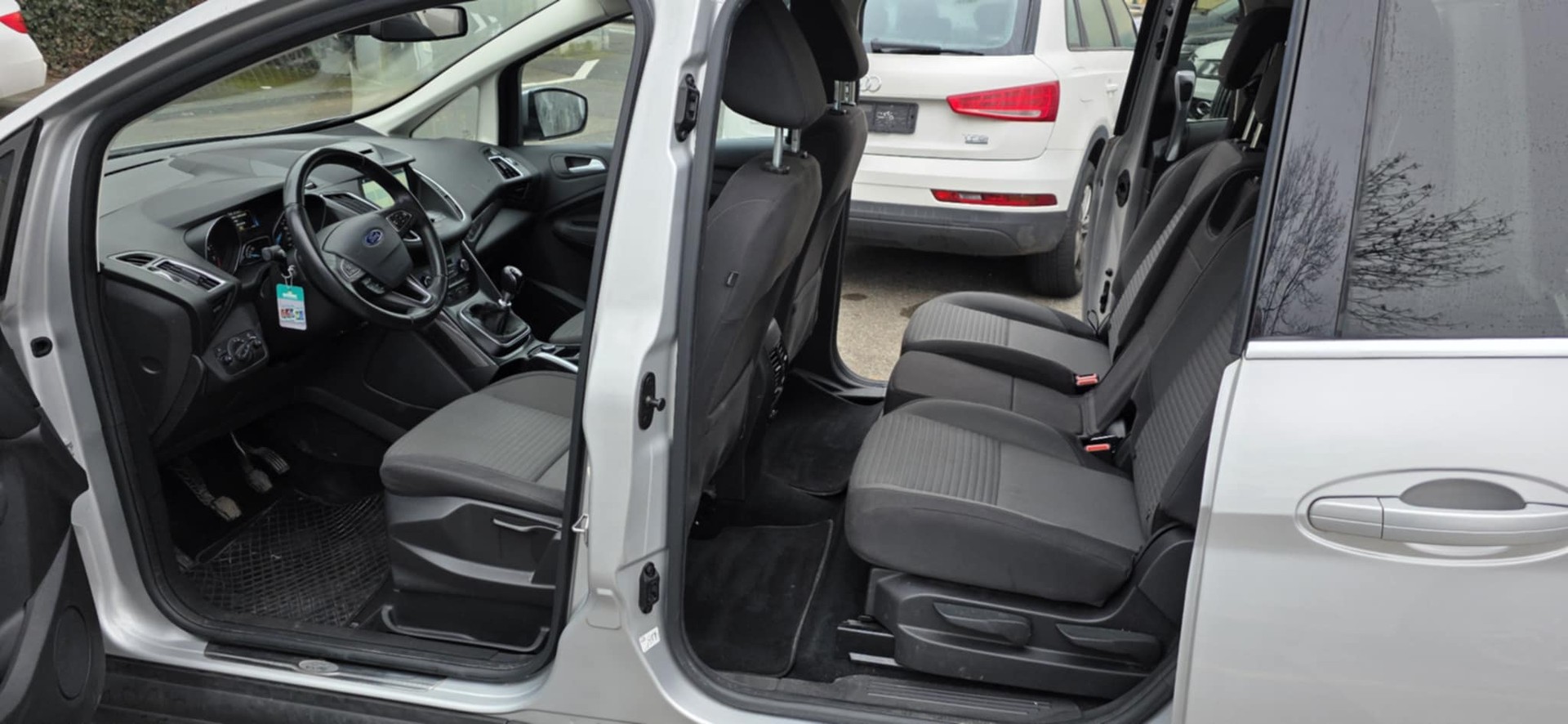 FORD GrC-Max 1.5 SCTi Titanium-image-10