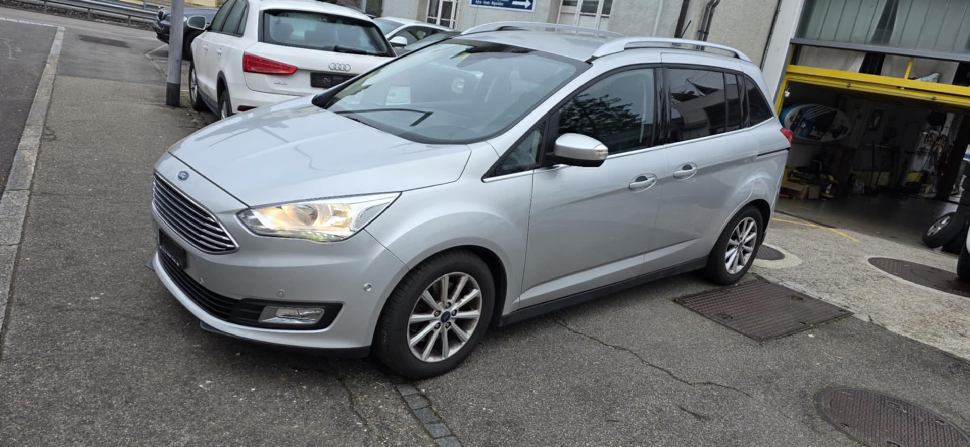 FORD GrC-Max 1.5 SCTi Titanium-showroom-element-1