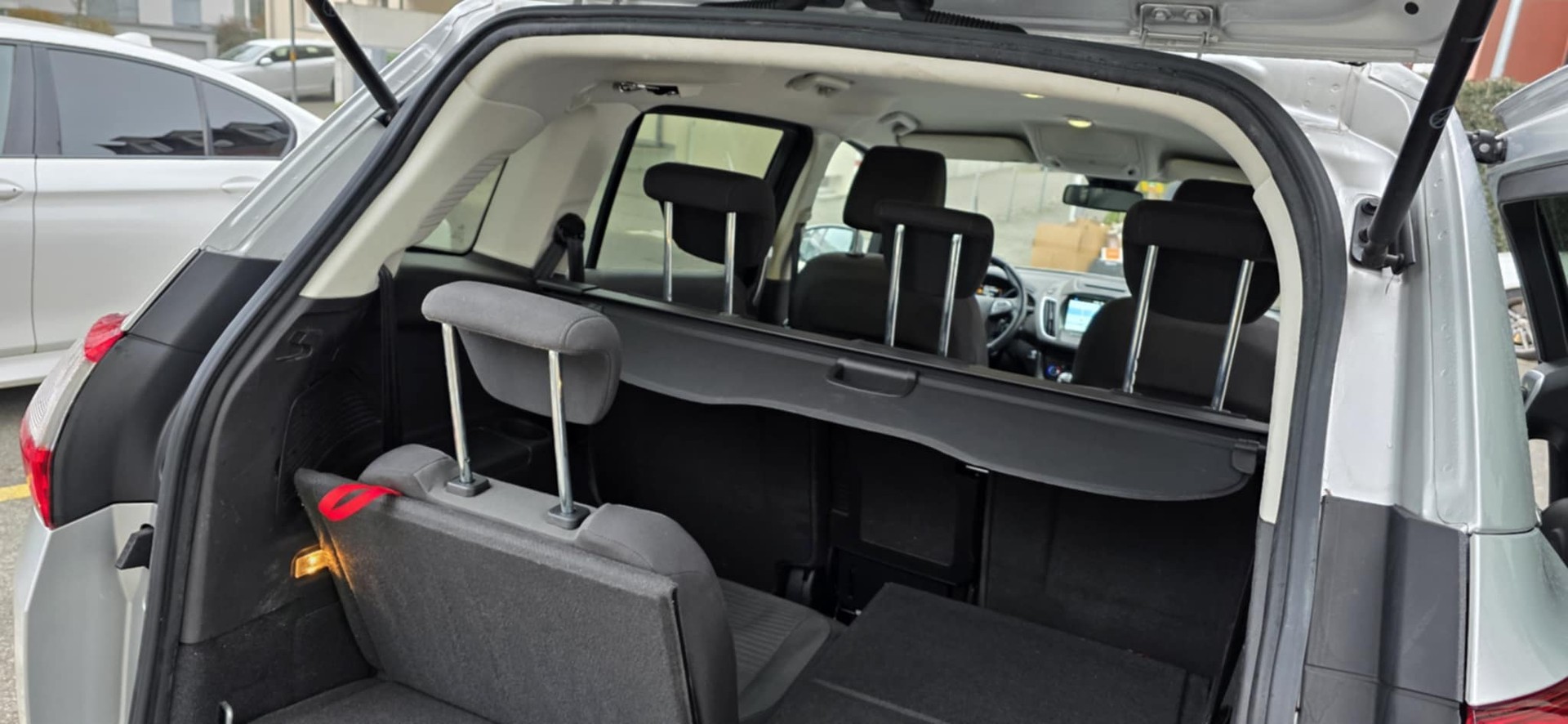 FORD GrC-Max 1.5 SCTi Titanium-image-13