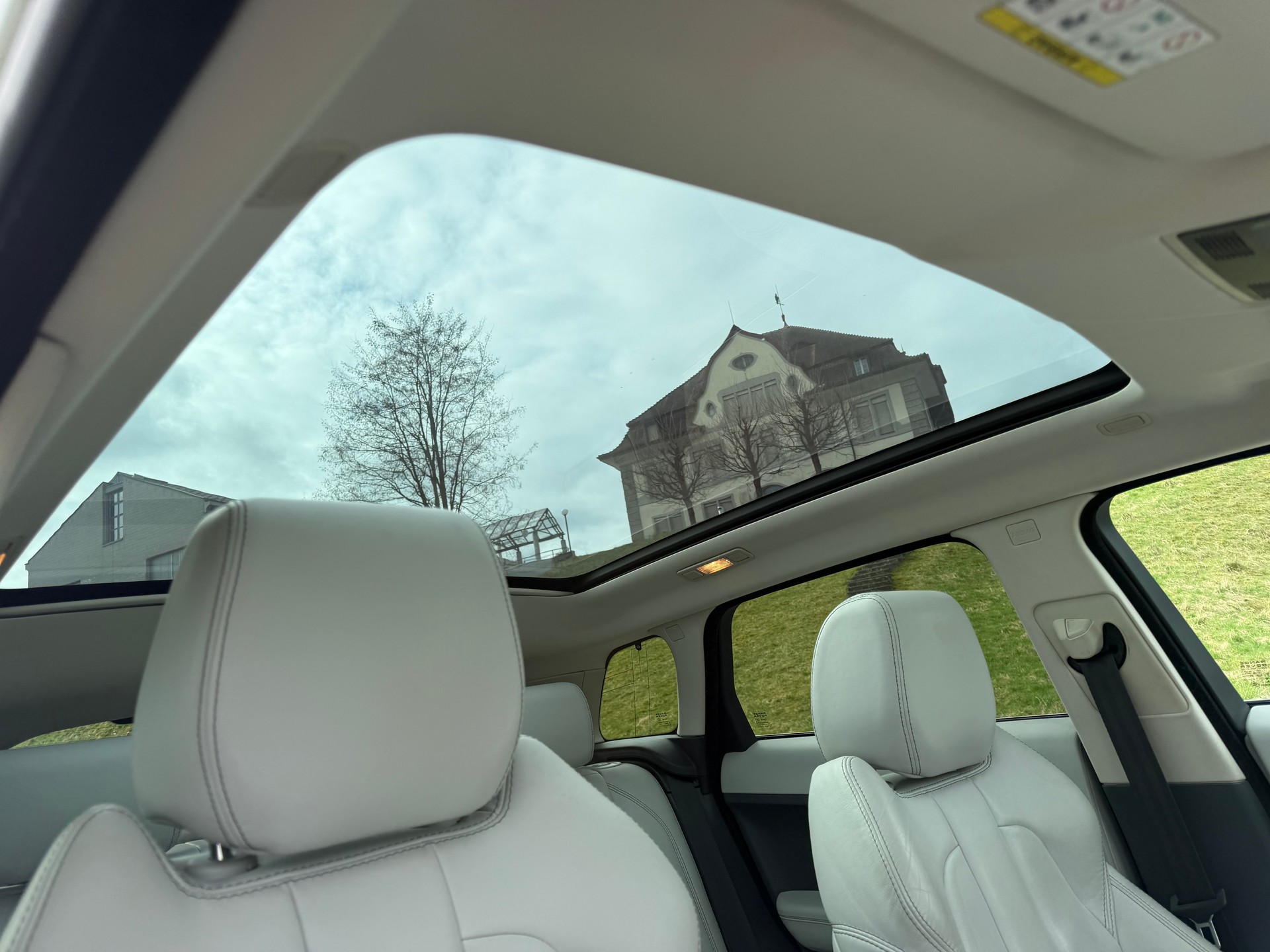 LAND ROVER Range Rover Evoque 2.0 Si4 Prestige AT6-image-7