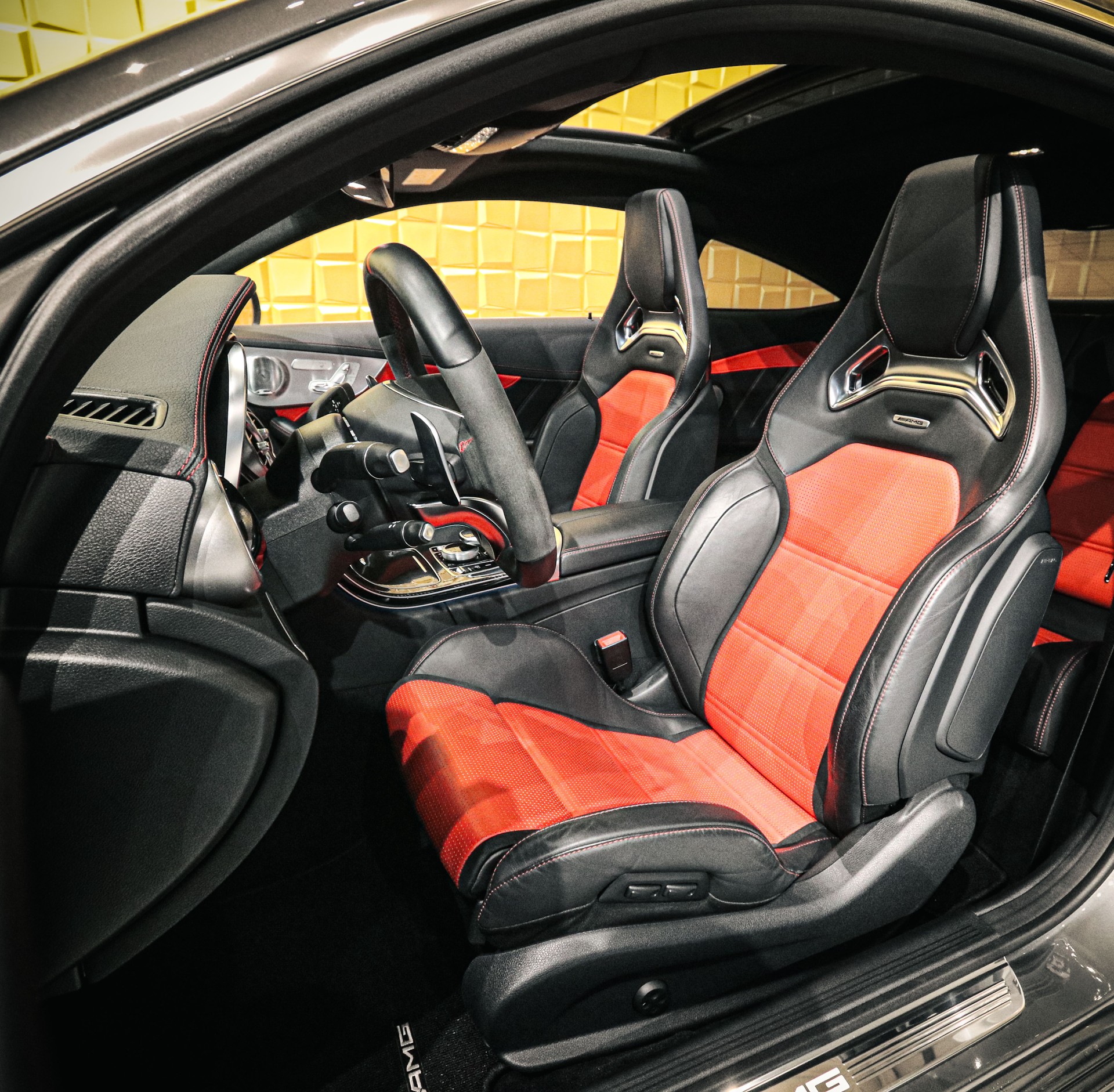MERCEDES-BENZ C 63 S AMG Coupe Speedshift NO OPF-image-14