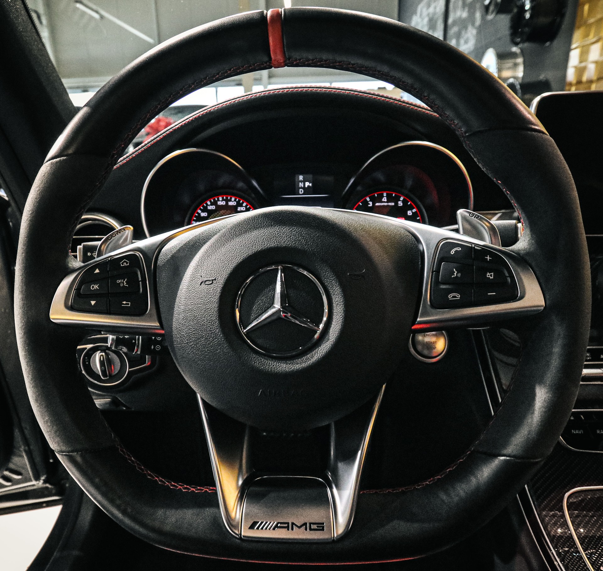 MERCEDES-BENZ C 63 S AMG Coupe Speedshift NO OPF-image-19