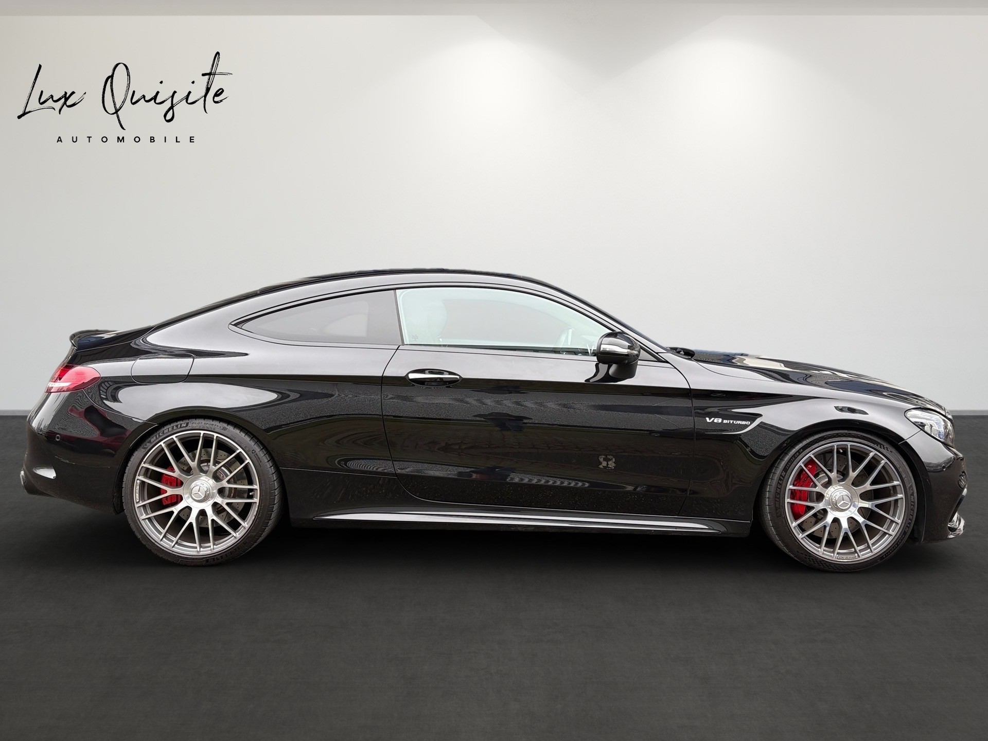 MERCEDES-BENZ C 63 S AMG 9G-tronic-showroom-element-3