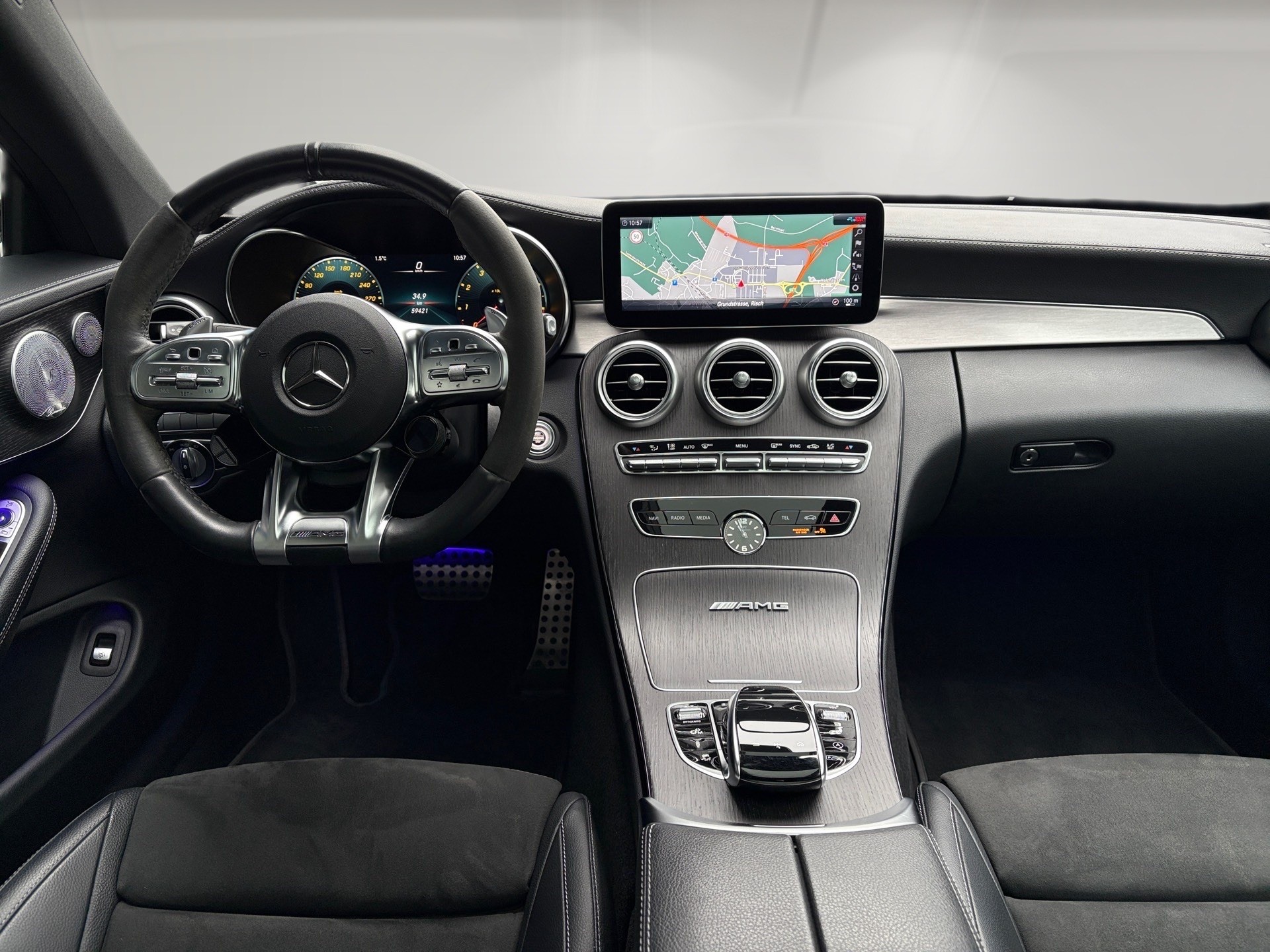 MERCEDES-BENZ C 63 S AMG 9G-tronic-image-13