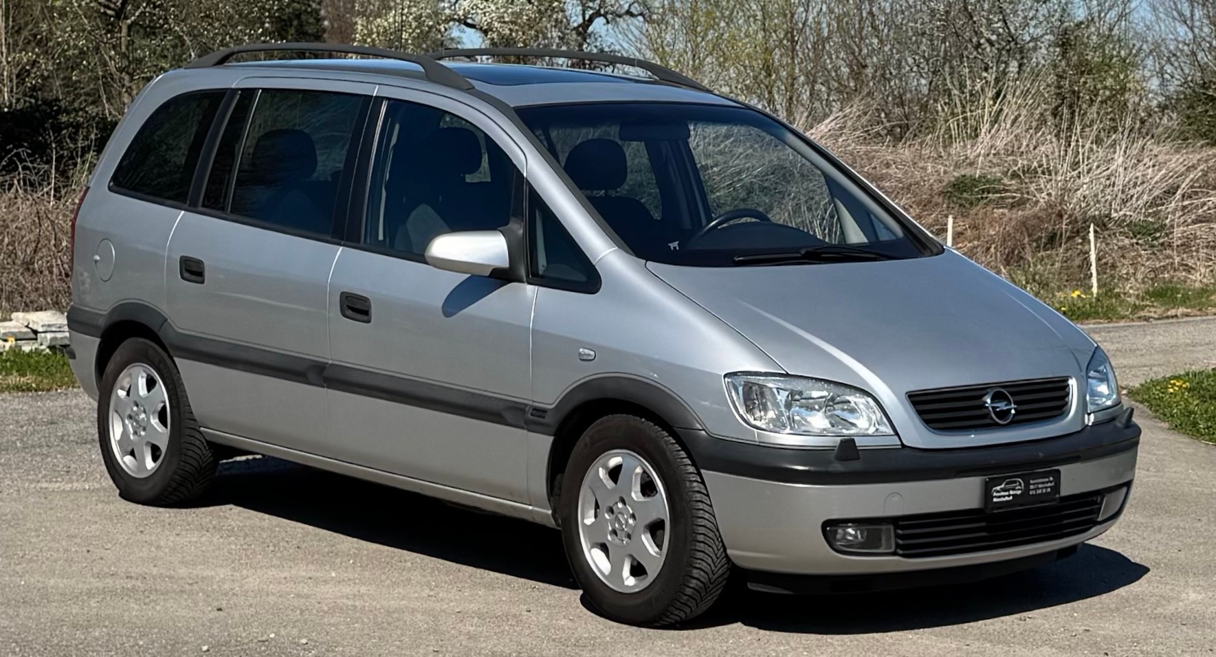 OPEL Zafira 2.2i 16V Elegance *AUTOMAT*-image-8