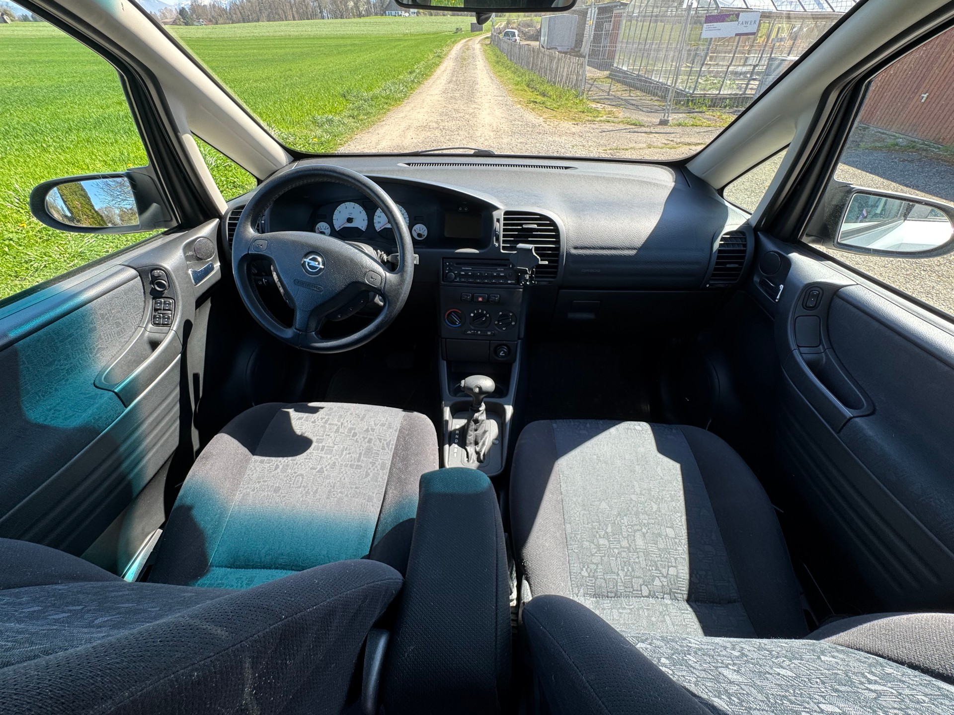 OPEL Zafira 2.2i 16V Elegance *AUTOMAT*-image-10
