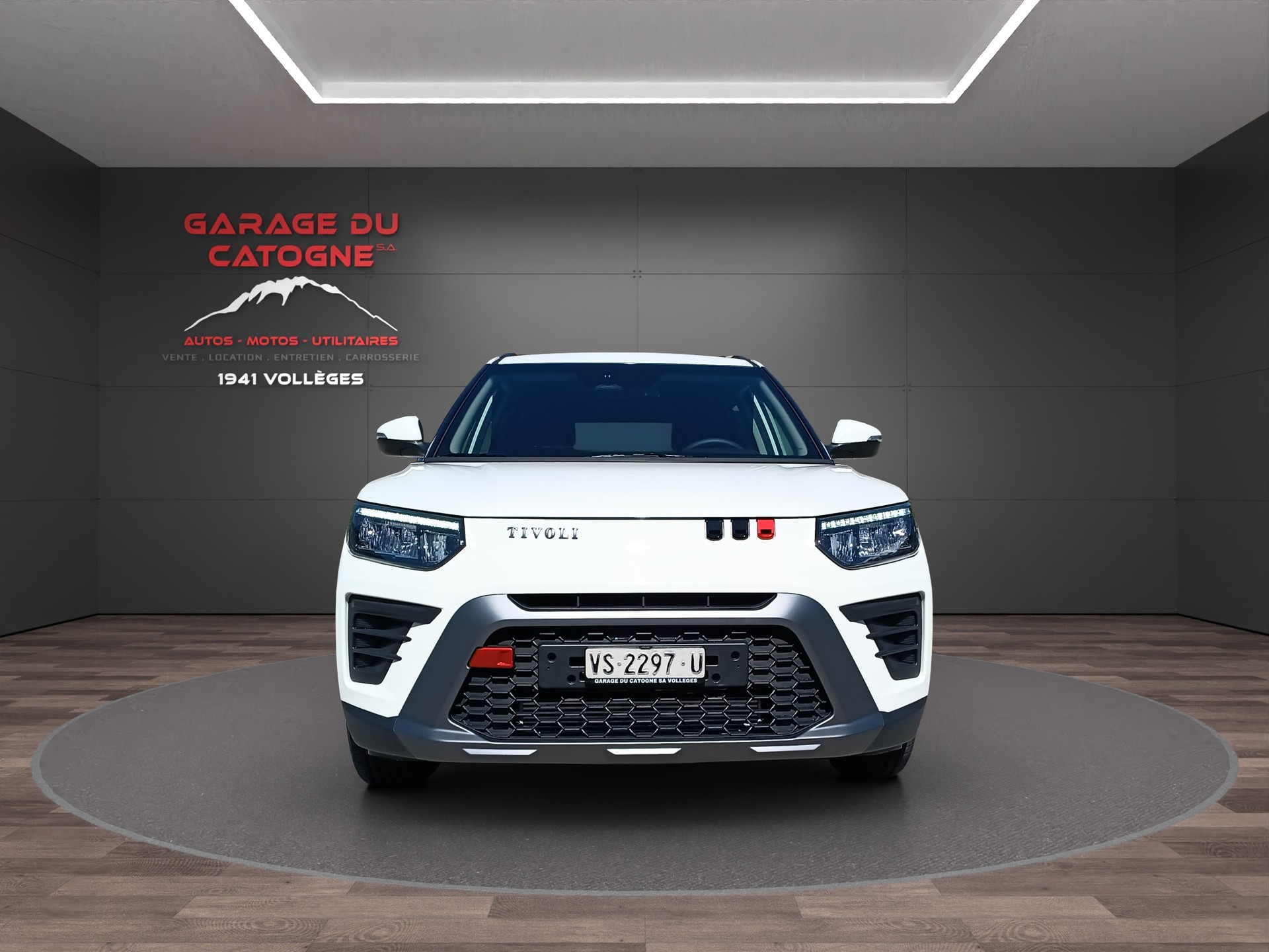 KGM-SsangYong Tivoli 1.5 T GDI Steel 4WD Automat-showroom-element-2