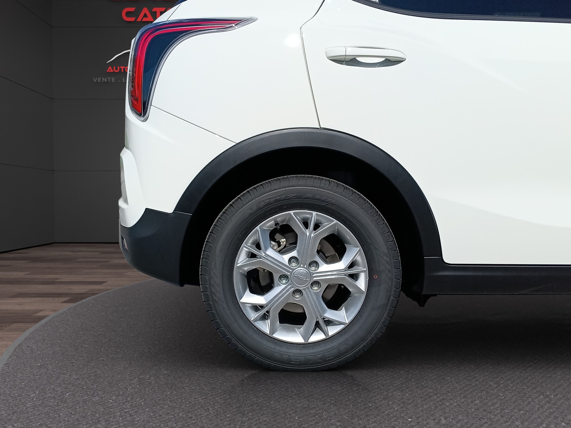 KGM-SsangYong Tivoli 1.5 T GDI Steel 4WD Automat-image-20