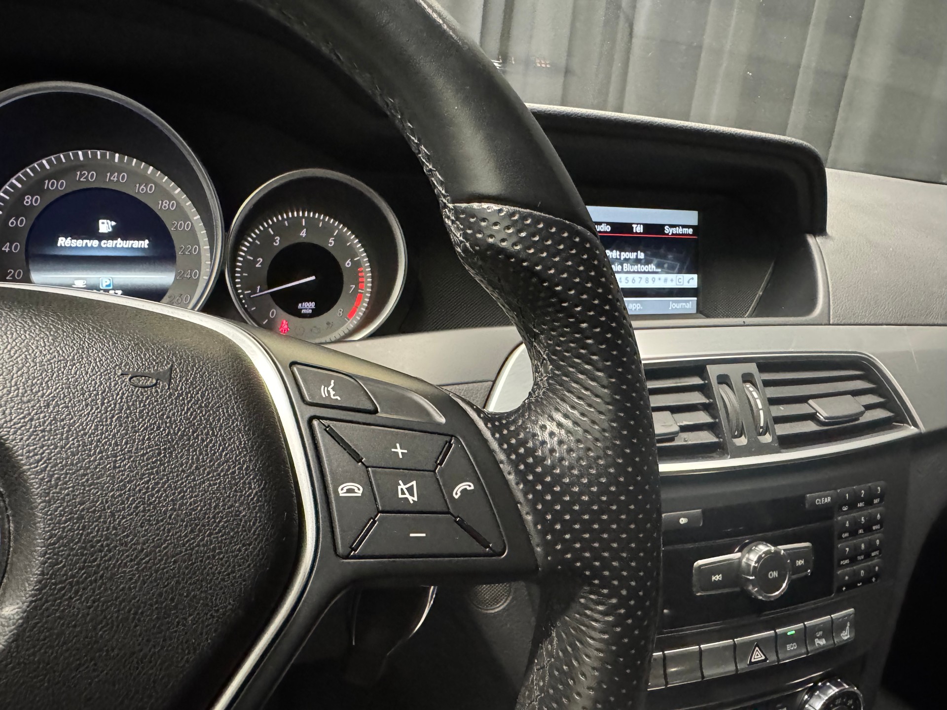 MERCEDES-BENZ C 180 Avantgarde (14)-image-11