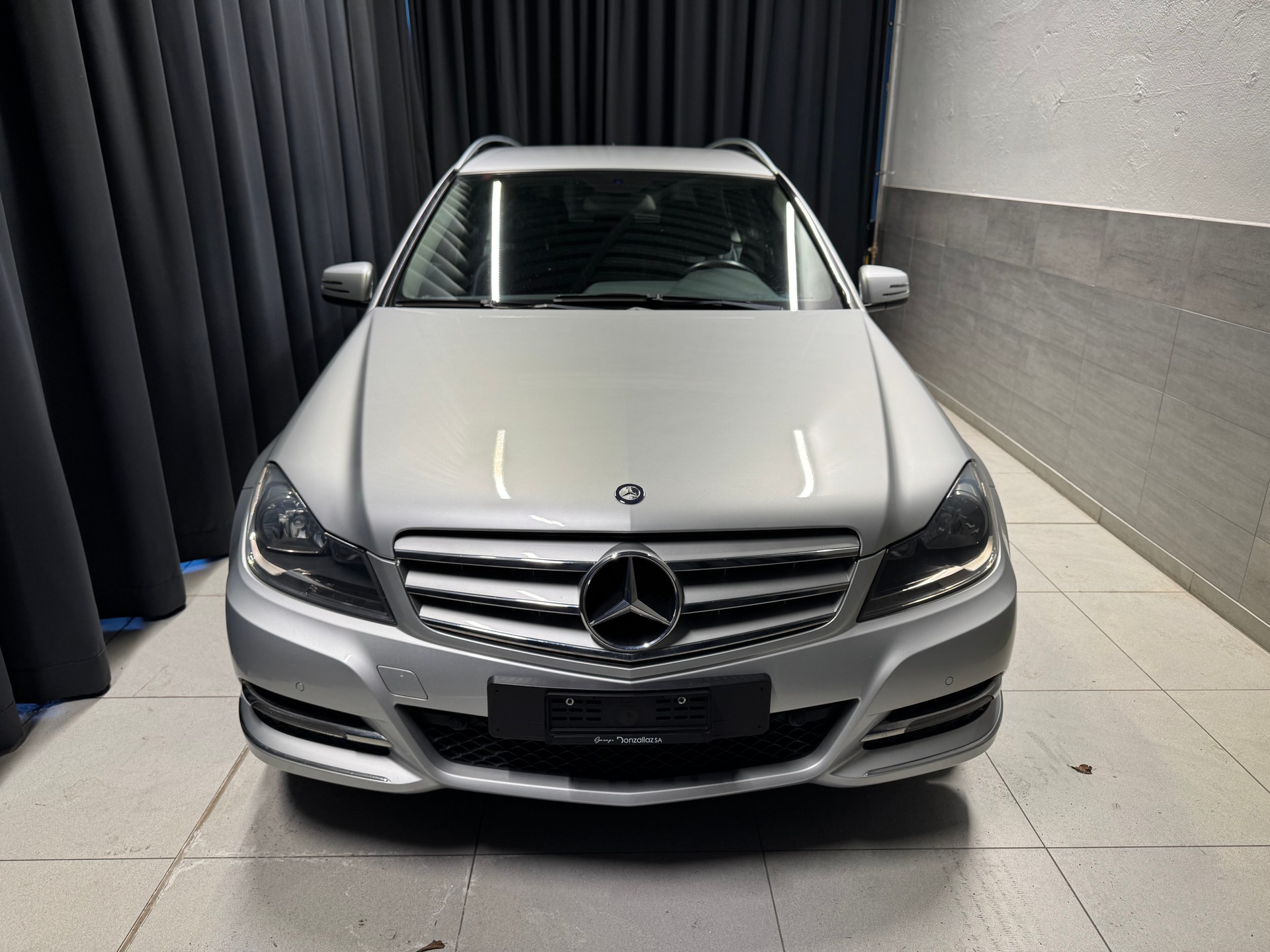 MERCEDES-BENZ C 180 Avantgarde (14)-showroom-element-1