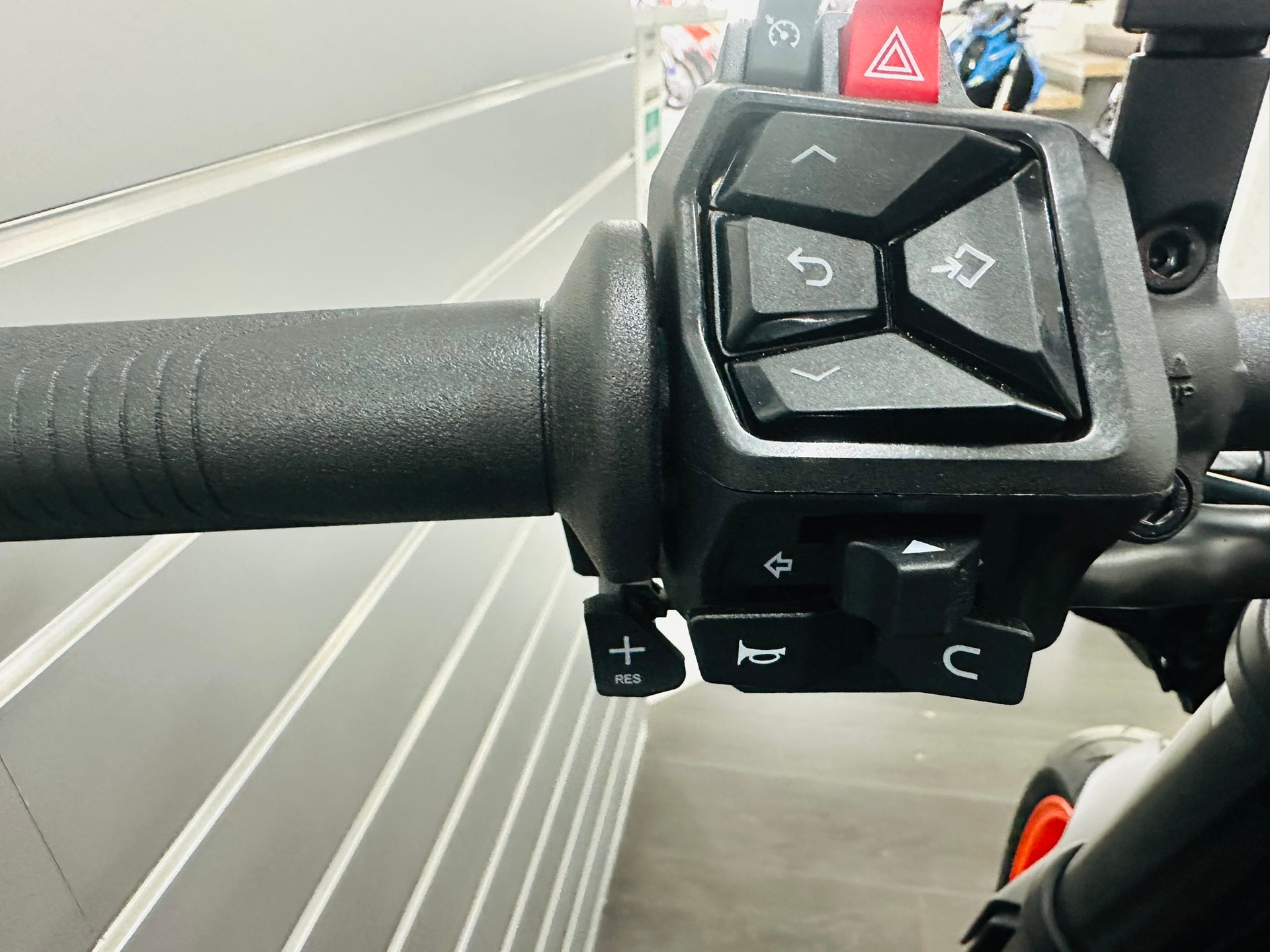 KTM 790 Duke (35kW)-image-7