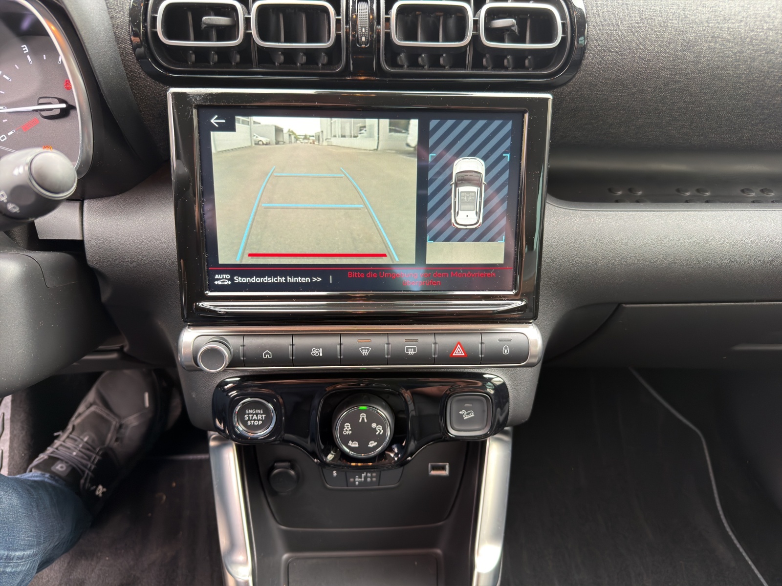 CITROEN C3 Aircross 1.2 PureTech 130 Shine-image-13