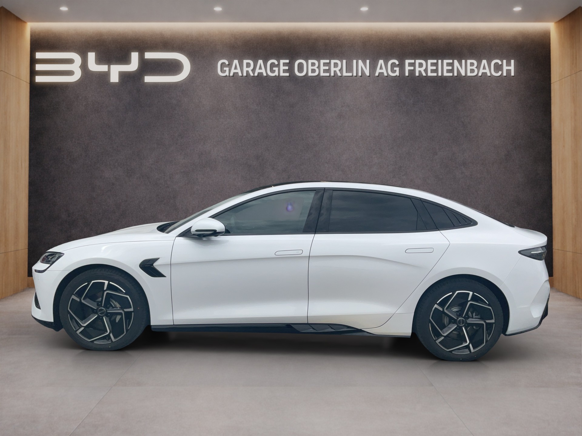 BYD Seal Excellence AWD-showroom-element-1