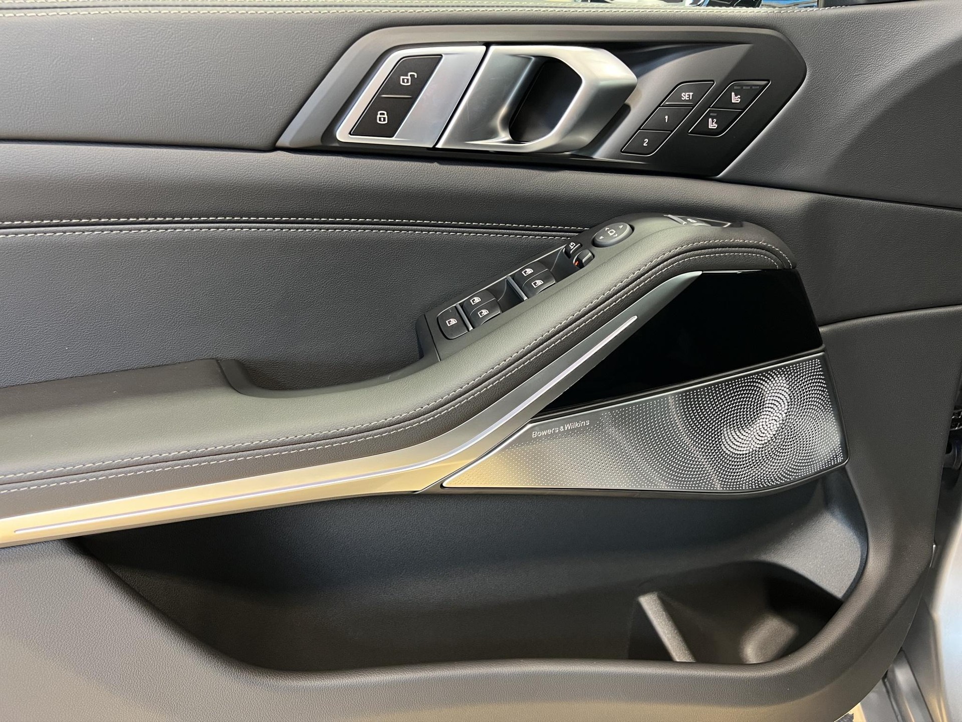 BMW X5 30d xDrive SAG-image-11