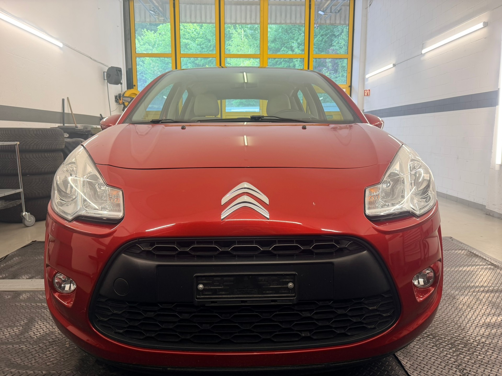 CITROEN C3 1.4i 16V Exclusive-showroom-element-1