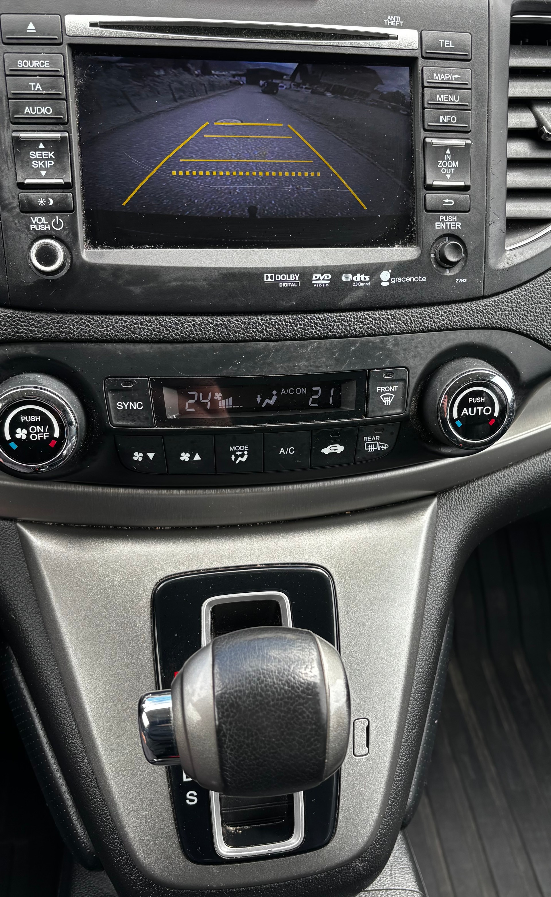 HONDA CR-V 2.2 i-DTEC Executive 4WD Automatic-image-11