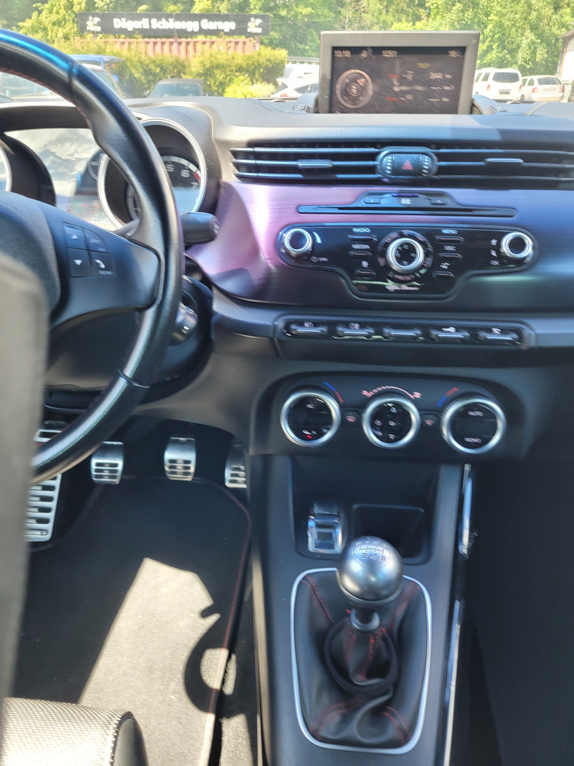 ALFA ROMEO Giulietta 1750 TBi Quadrifoglio Verde-image-13