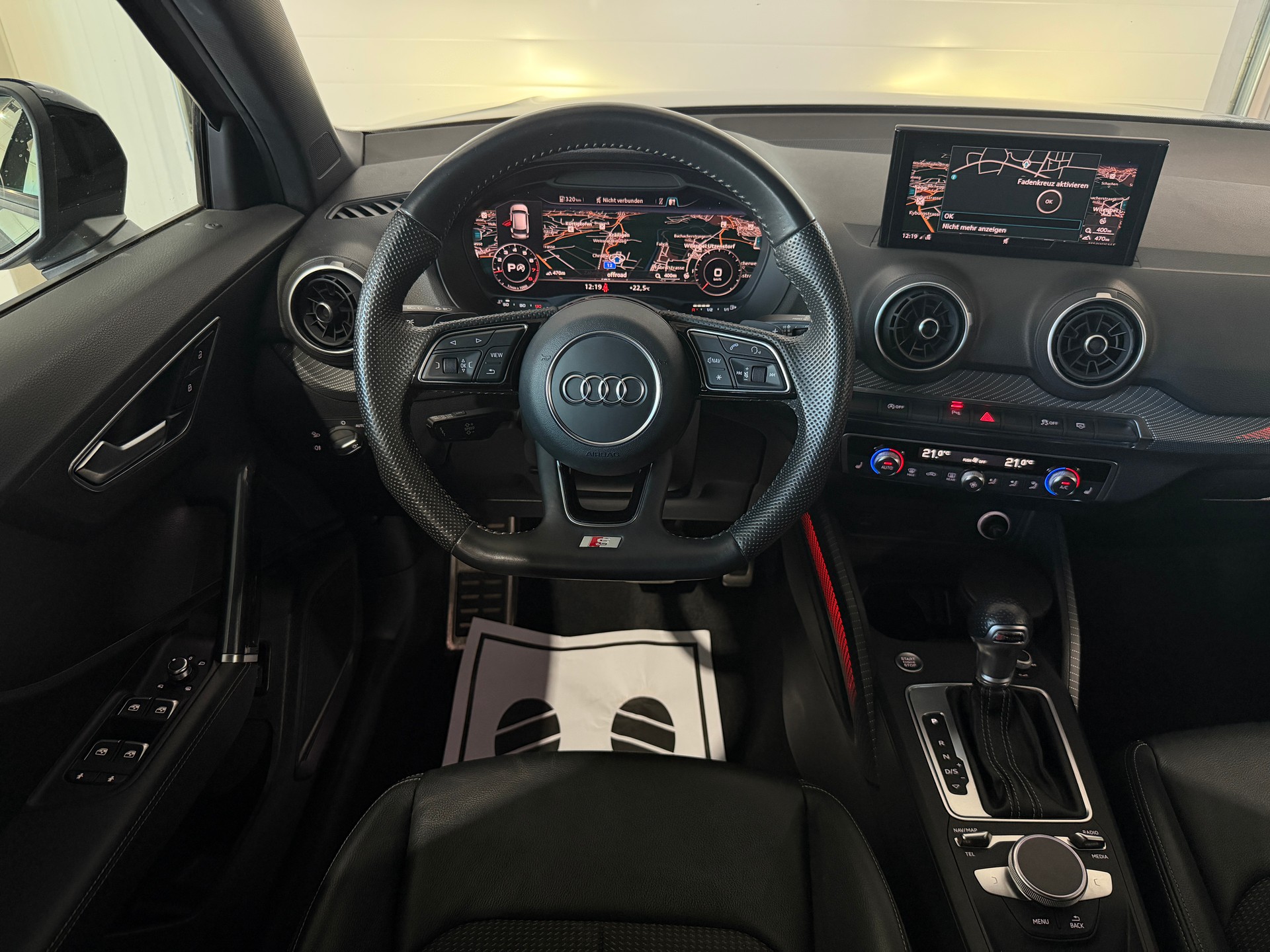 AUDI Q2 1.4 TFSI Edition # 1 S-tronic S-Line (CH)-image-7