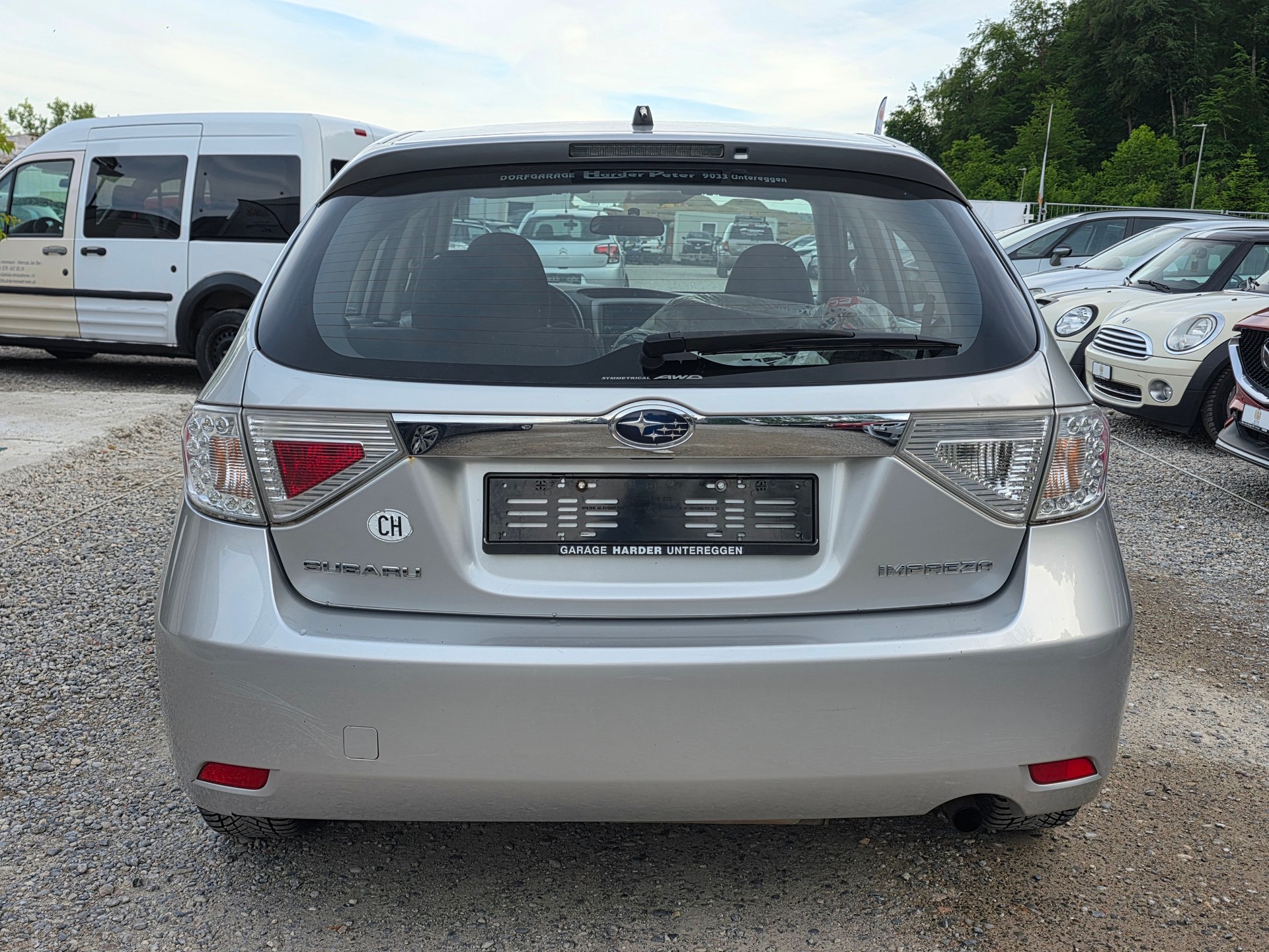 SUBARU Impreza 1.5R Swiss Frisch ab MFK / Frisch ab Service / 6 Monate Garantie / Gratis Lieferung in der ganzer Schweiz-showroom-element-3