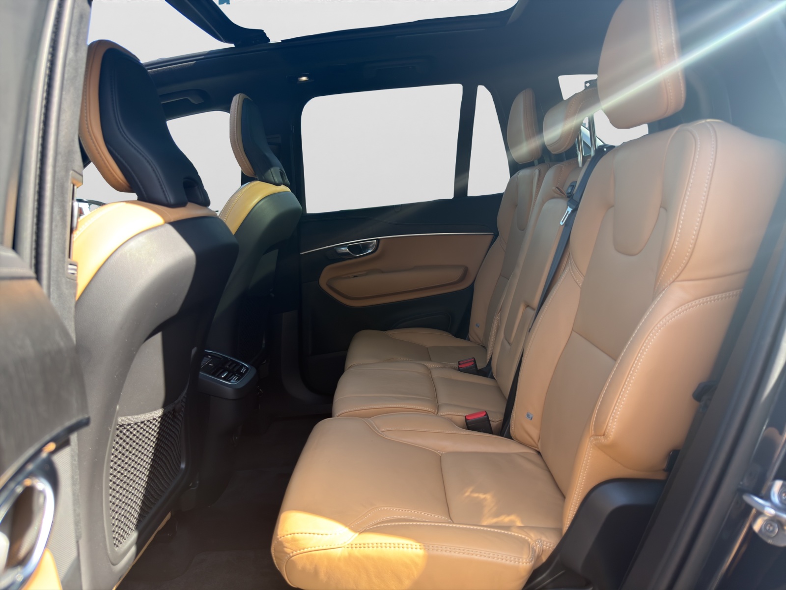 VOLVO XC90 B5 Benzin Mild Hybrid AWD Ultimate Bright Geartronic-image-10