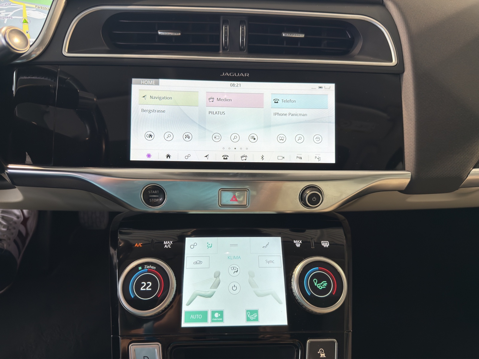 JAGUAR I-Pace EV400 HSE AWD-image-13