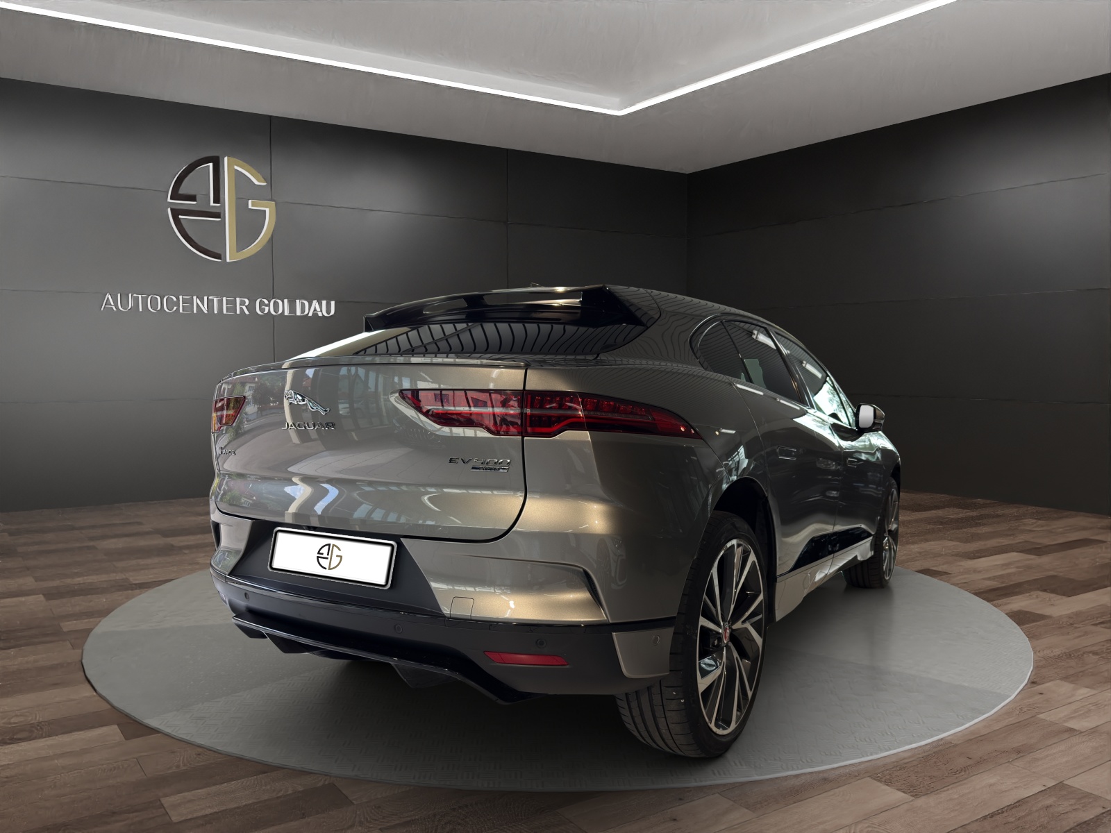 JAGUAR I-Pace EV400 HSE AWD-showroom-element-3