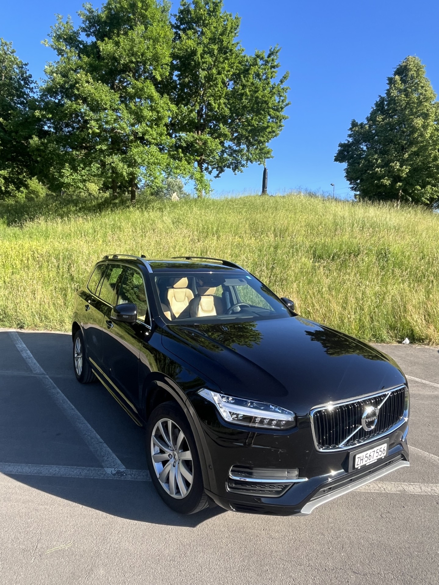 VOLVO 2.0 D5 Momentum 7P. AWD