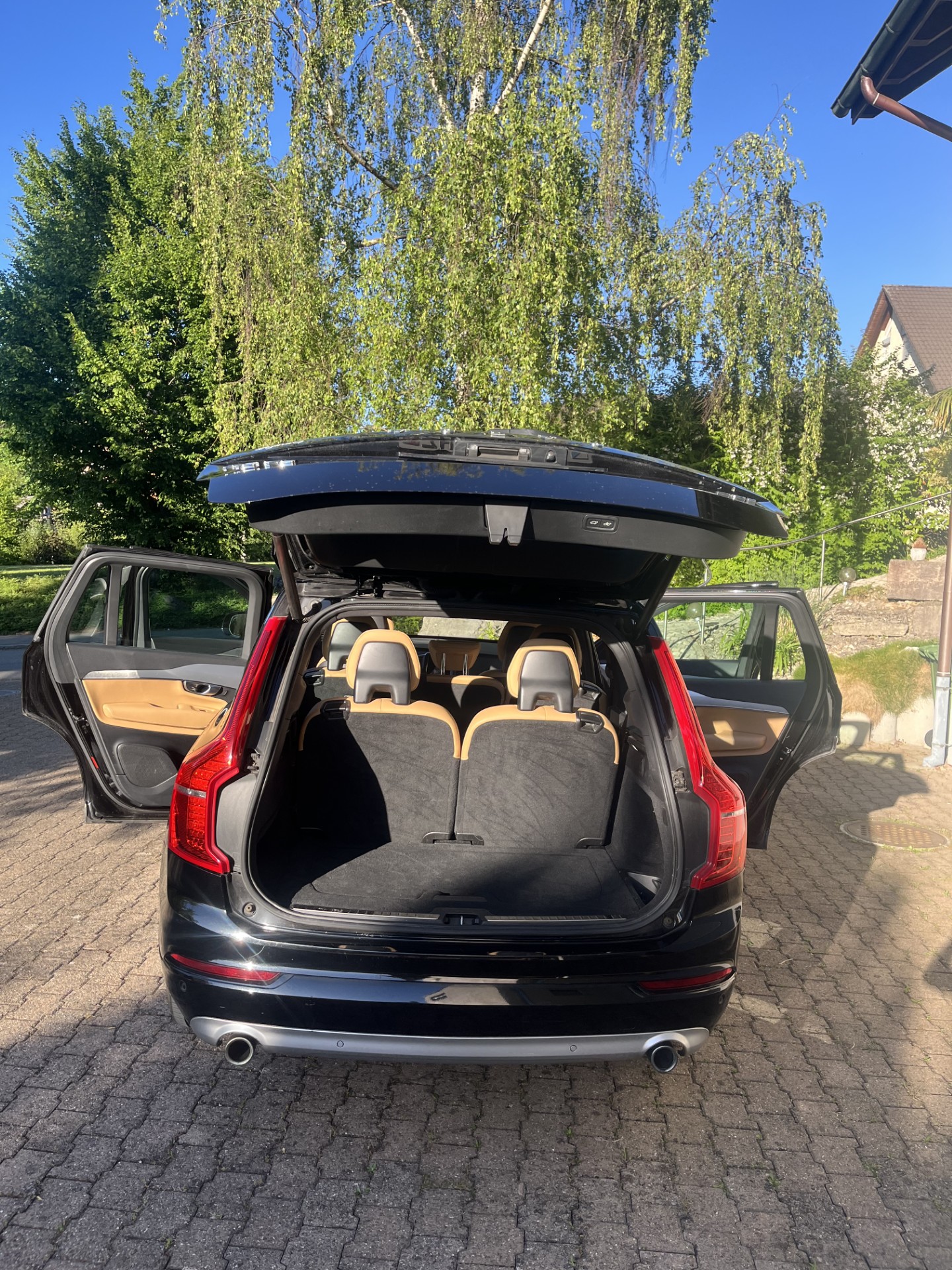 VOLVO 2.0 D5 Momentum 7P. AWD-image-6