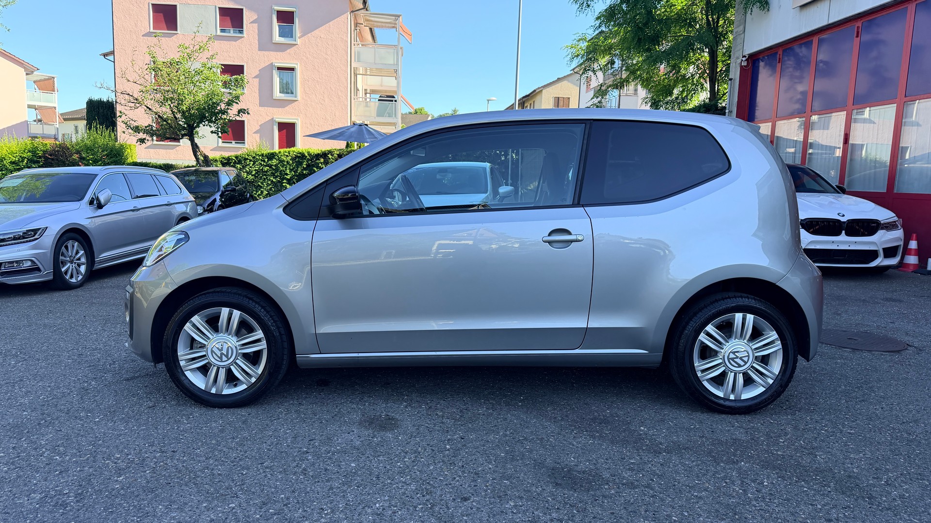 VW Up 1.0 BMT high up ASG-image-1