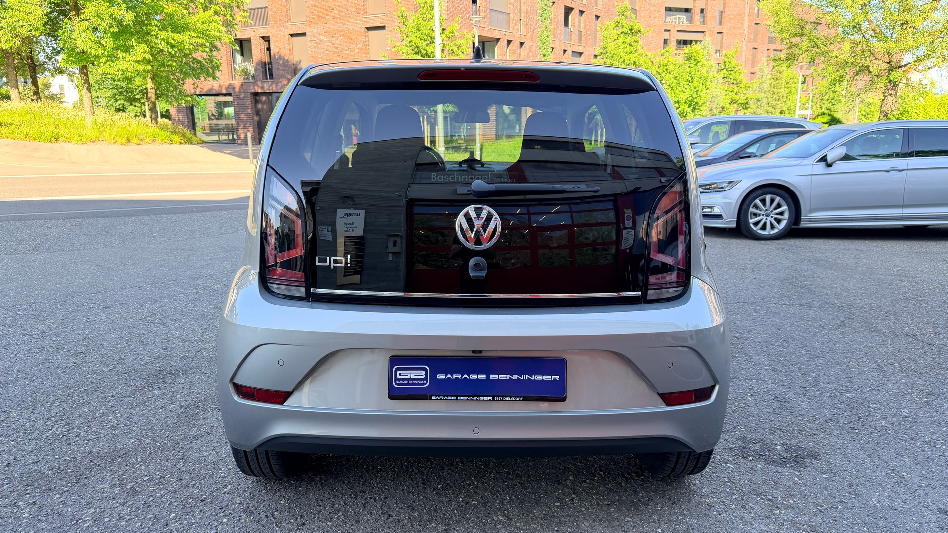 VW Up 1.0 BMT high up ASG-image-3