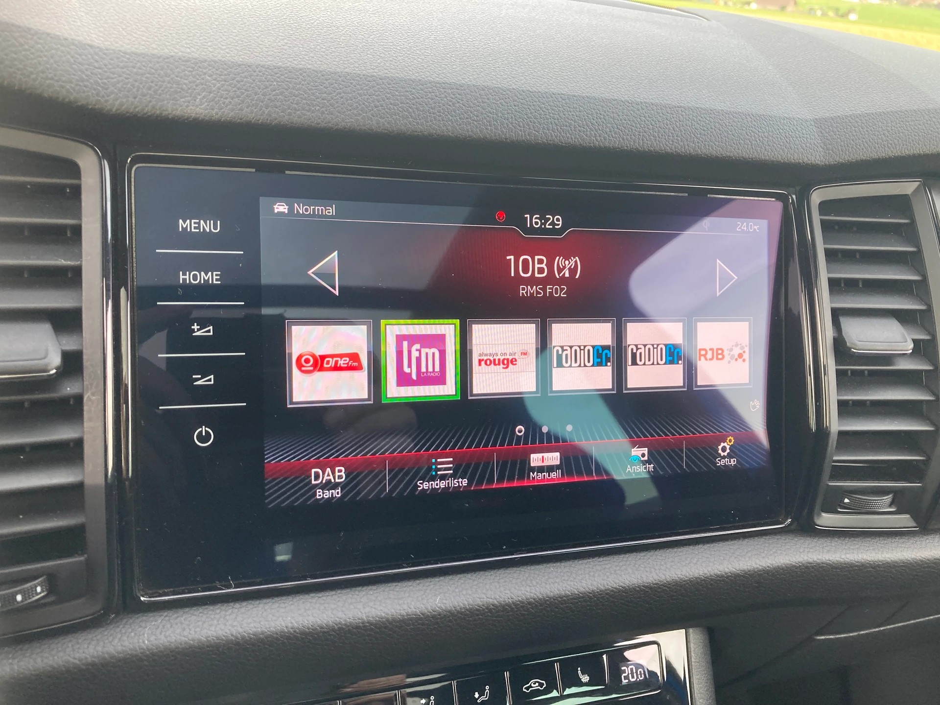 SKODA Kodiaq 2.0 Bi-TDI SCR RS 4x4 DSG 7 Sitzer-image-11