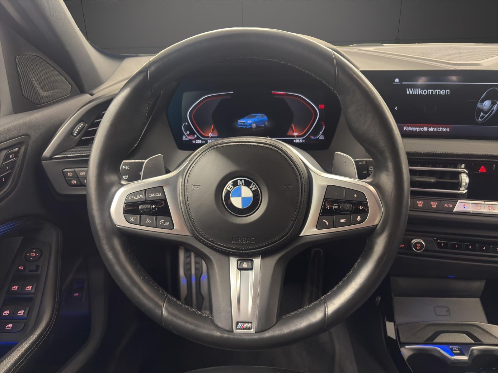 BMW 120d xDrive M SPORT-image-12