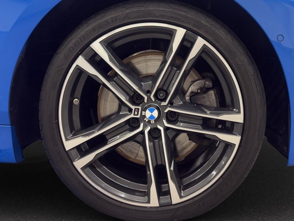 BMW 120d xDrive M SPORT-image-9