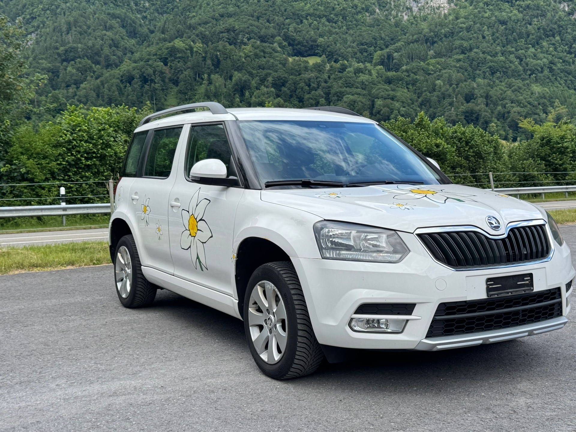 SKODA Yeti 1.8 TSI Ambition Outdoor 4x4-image-2