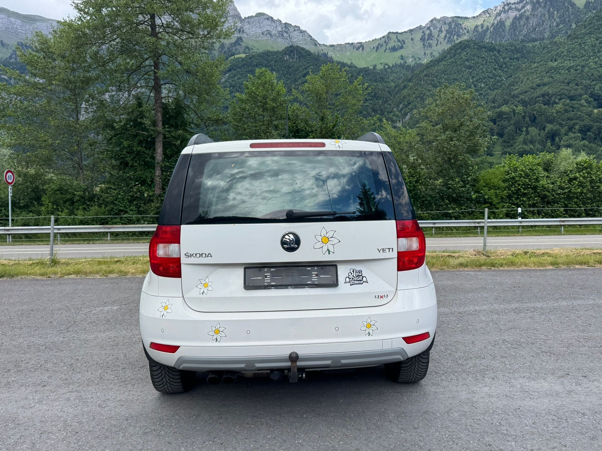 SKODA Yeti 1.8 TSI Ambition Outdoor 4x4-image-1
