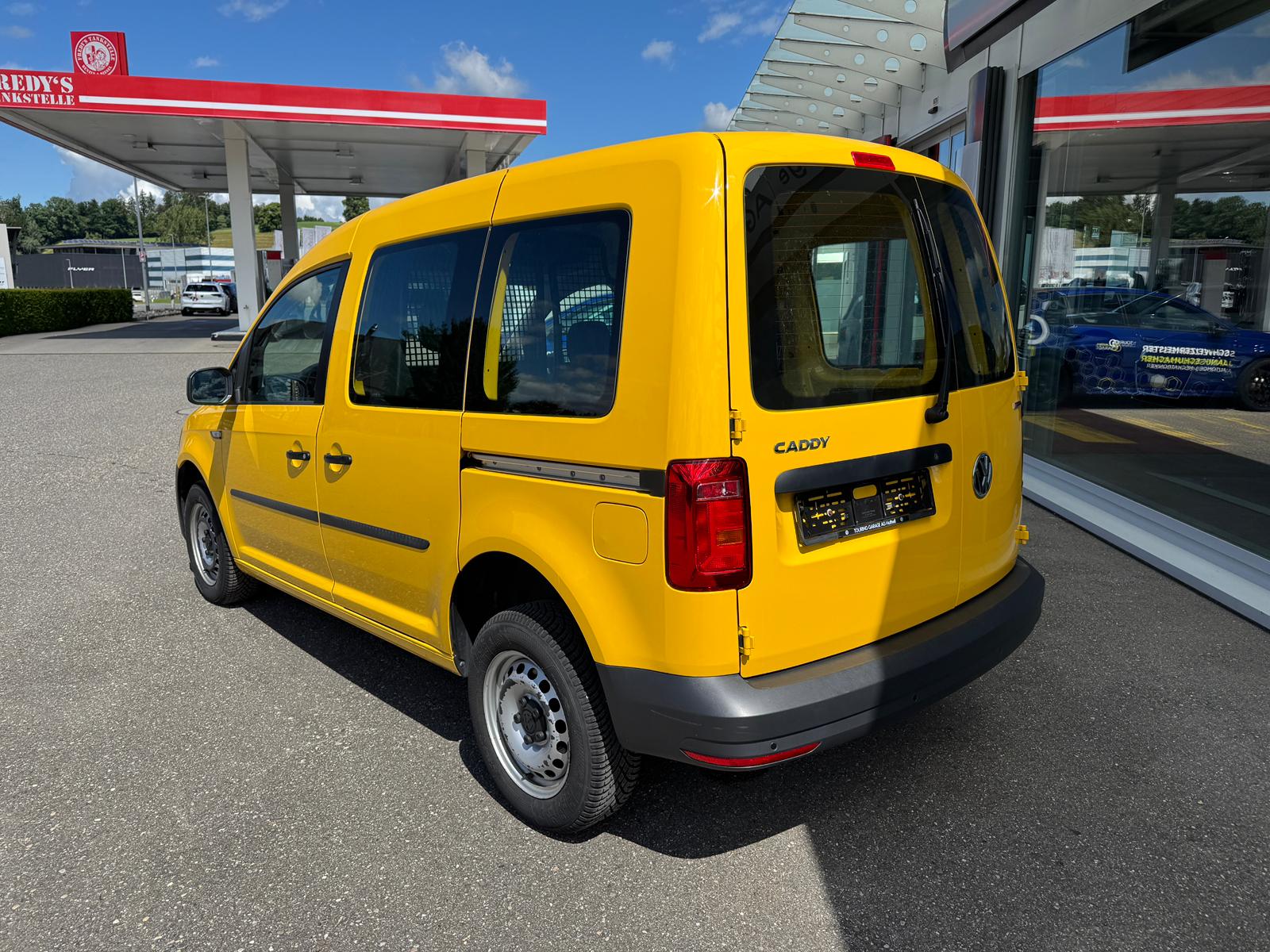 VW Caddy 2.0TDI 4Motion BlueMotion Technology 4x4 mit Klima-showroom-element-2