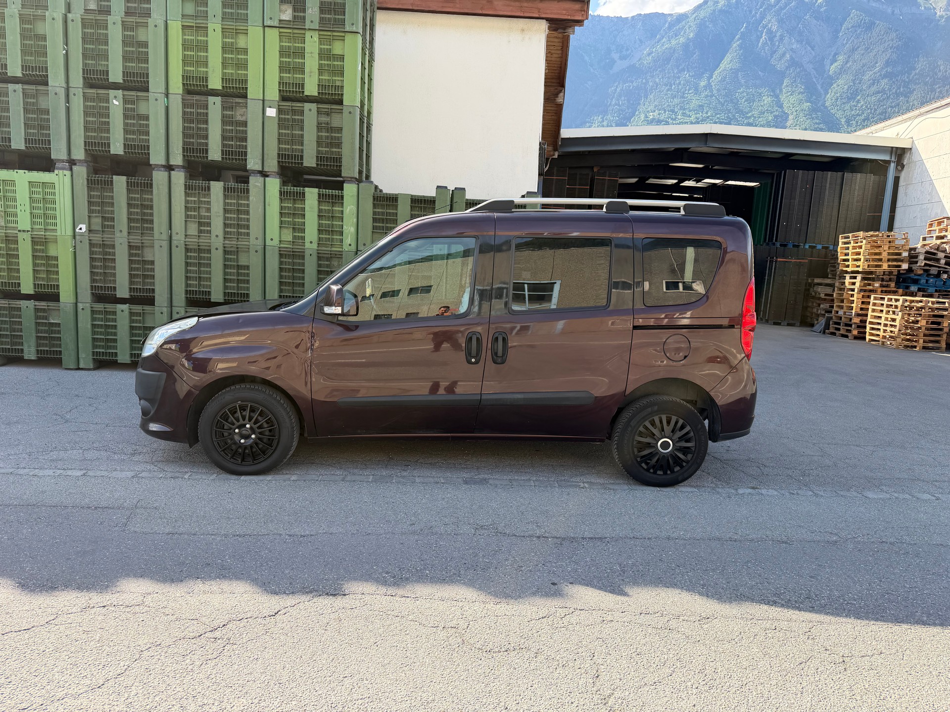 FIAT Doblò 1.6 JTD Dynamic-image-1